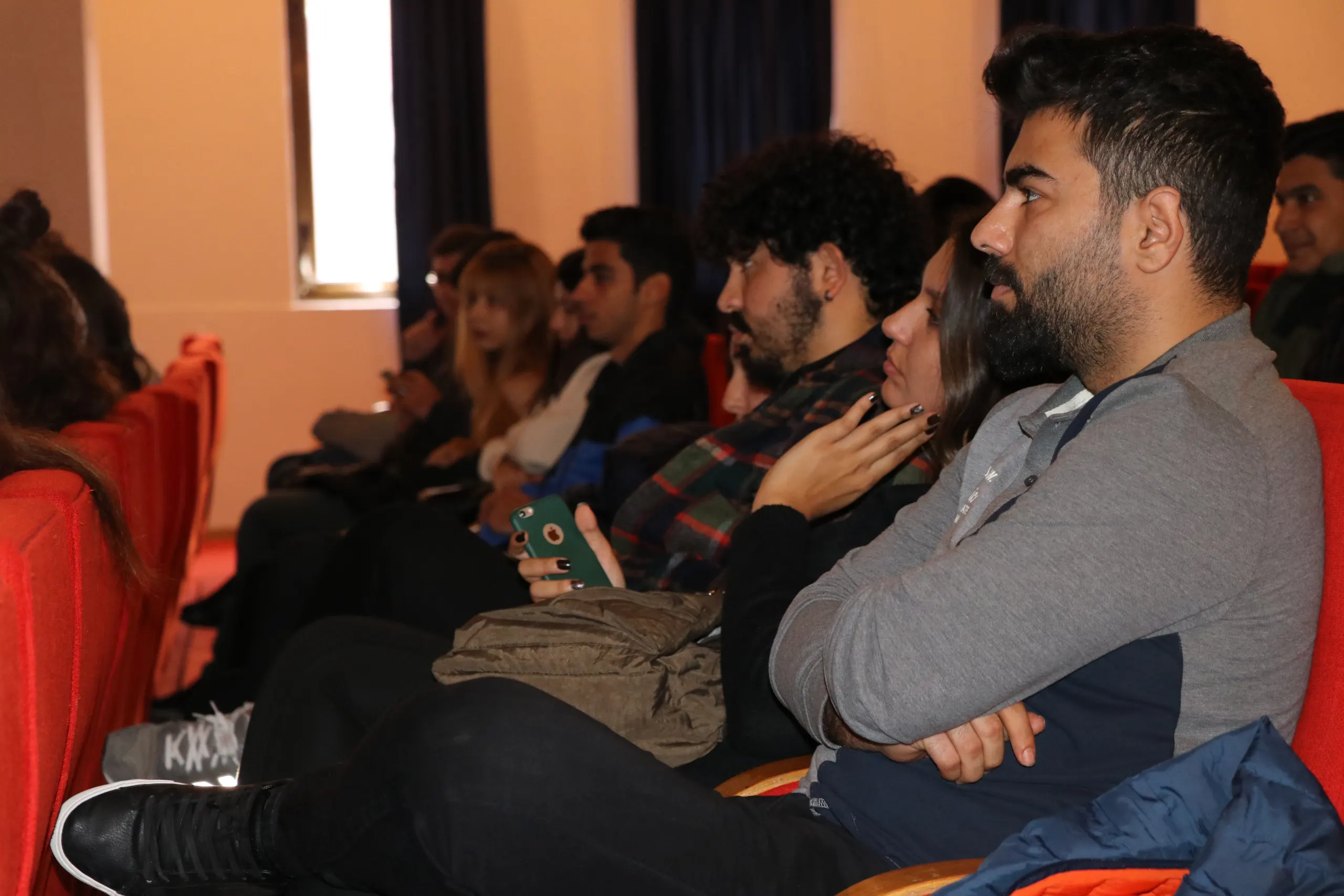 Toros Üniversitesi’nde “terörle Mücadele” Bilgilendirme Semineri Verildi