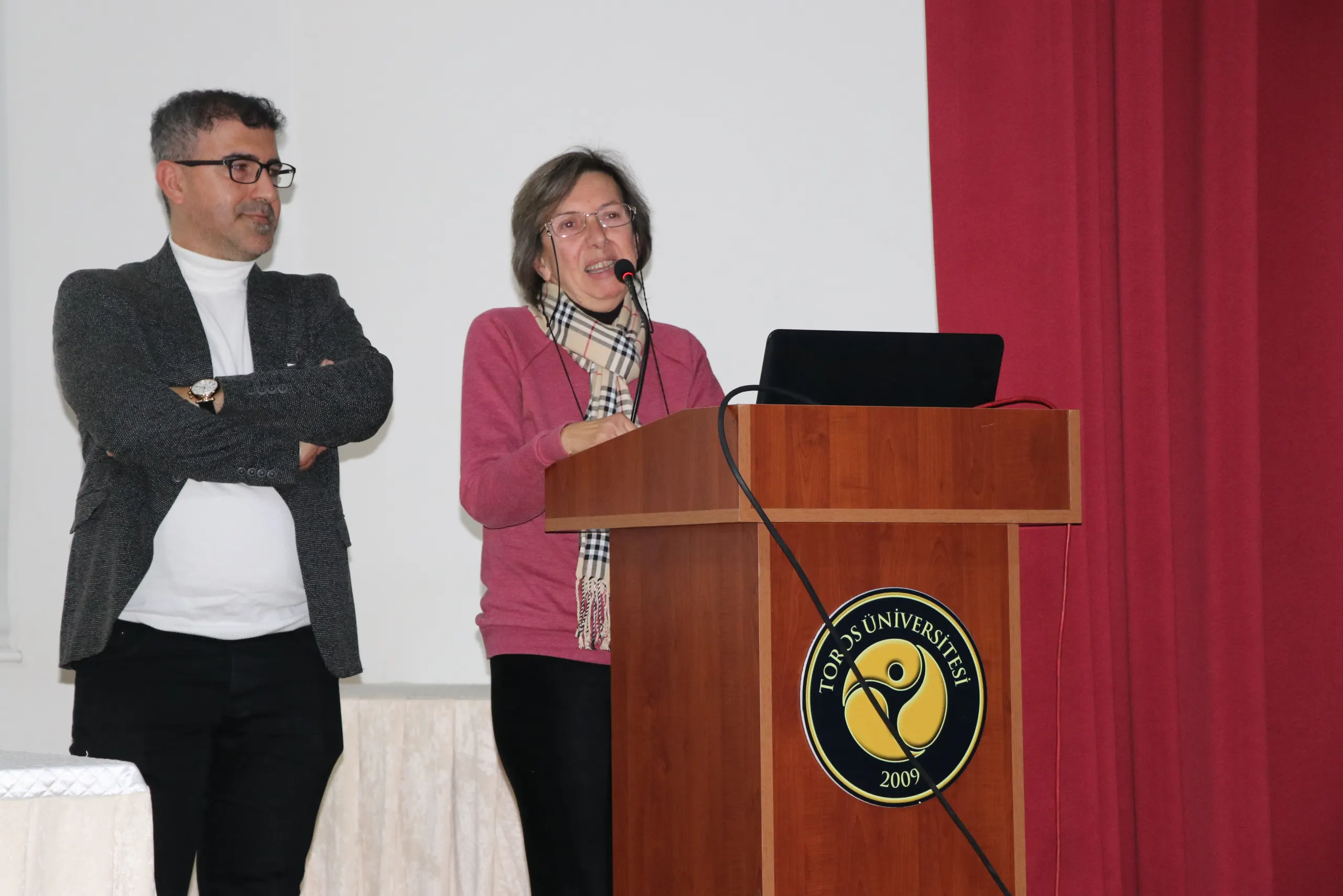Toros Üniversitesi’nde “alkol Bağımlılığı” Konferansı