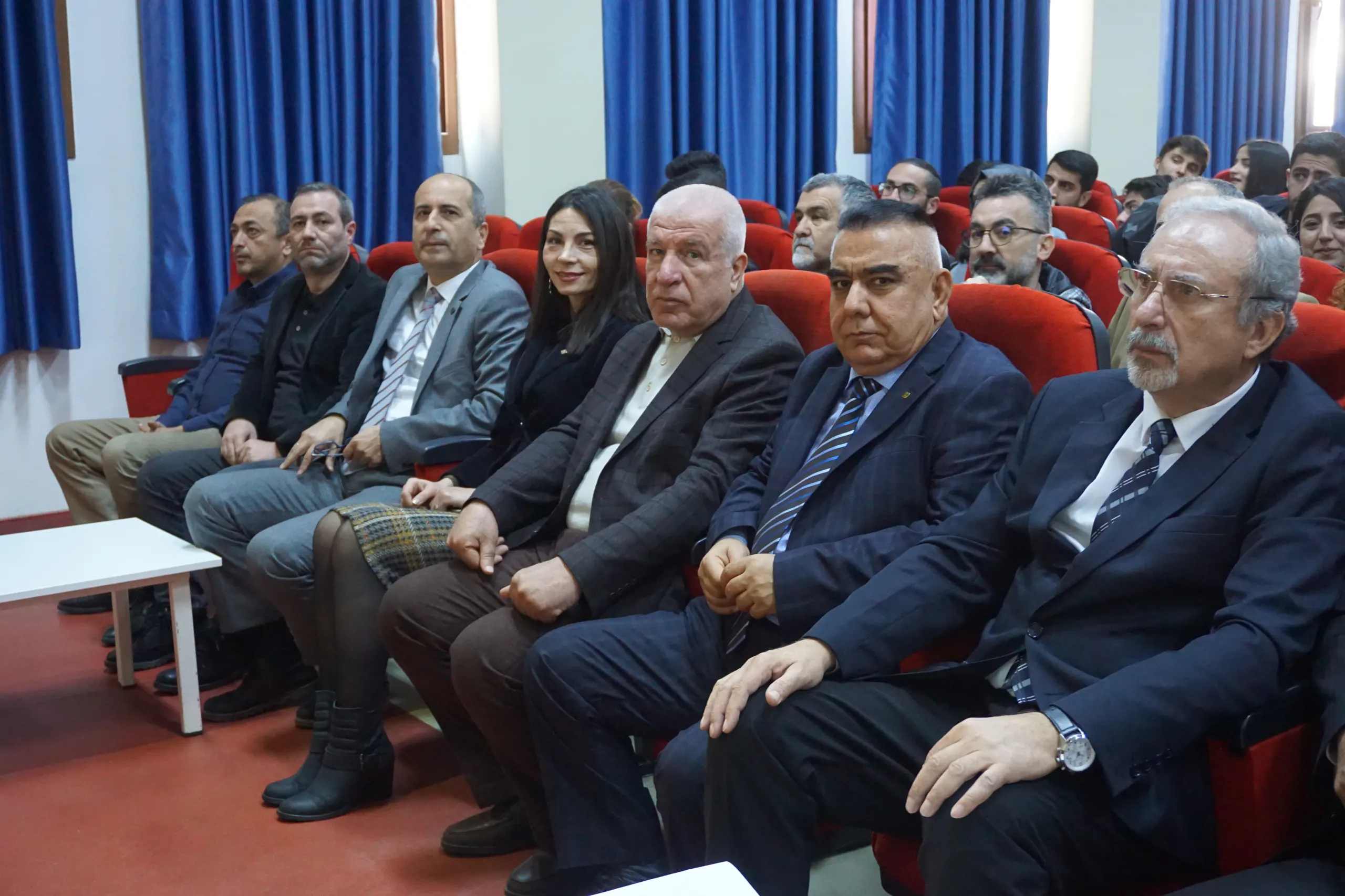 Toros Üniversitesi’nde  “deprem ve Bina Güçlendirilmesi Konferansı”