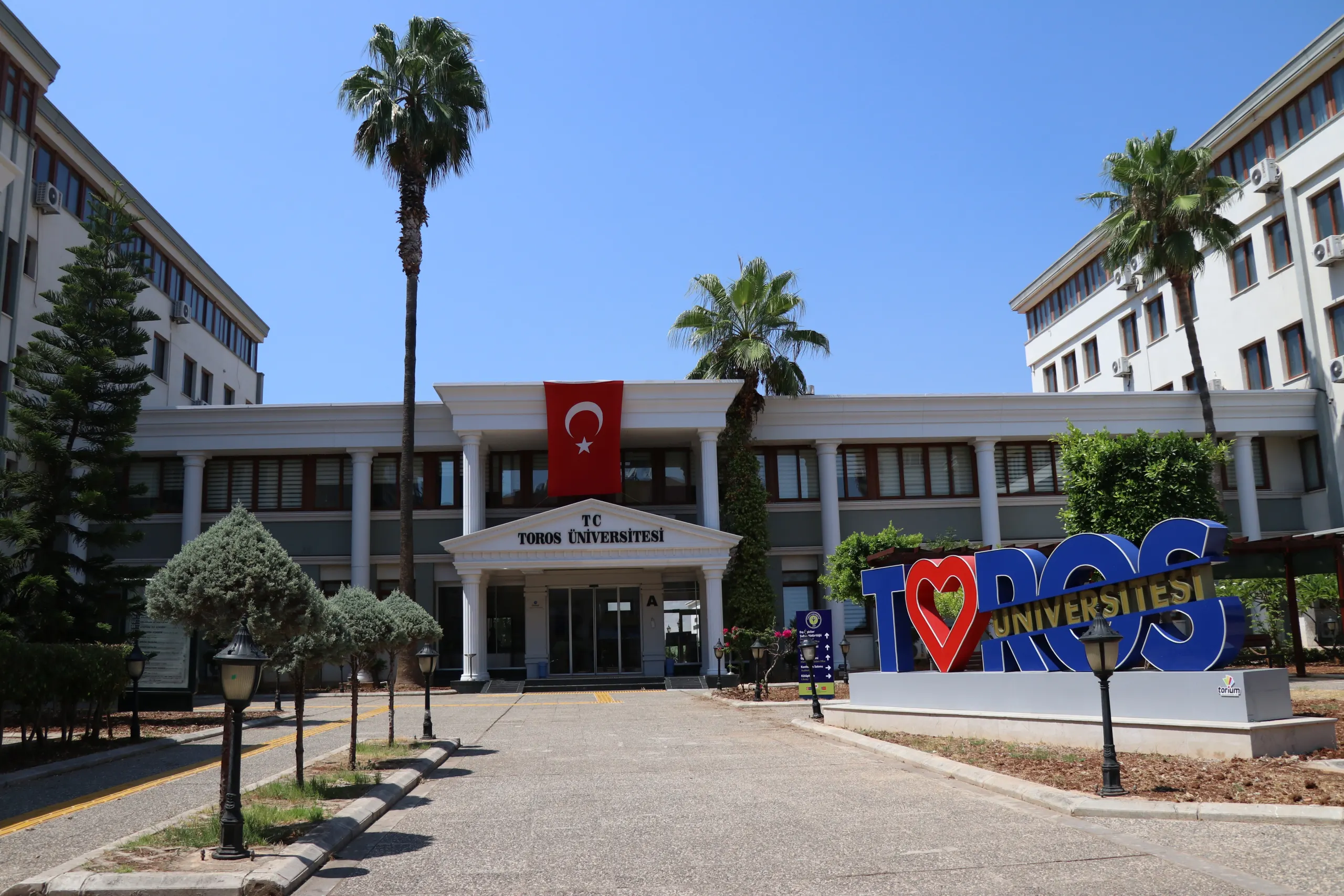 Toros Üniversitesi’nden Tüm Öğrencilere Tercih Desteği