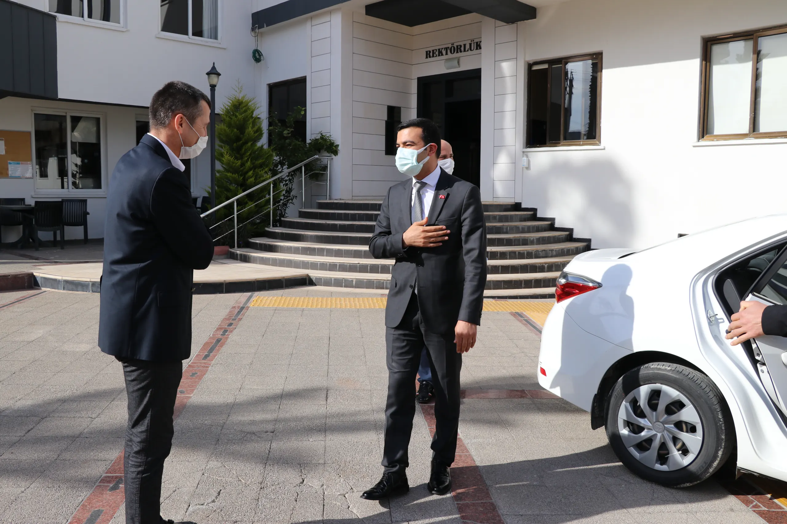 Çamlıyayla Kaymakamı’ndan Rektör Prof. Dr. Arıöz’e Ziyaret
