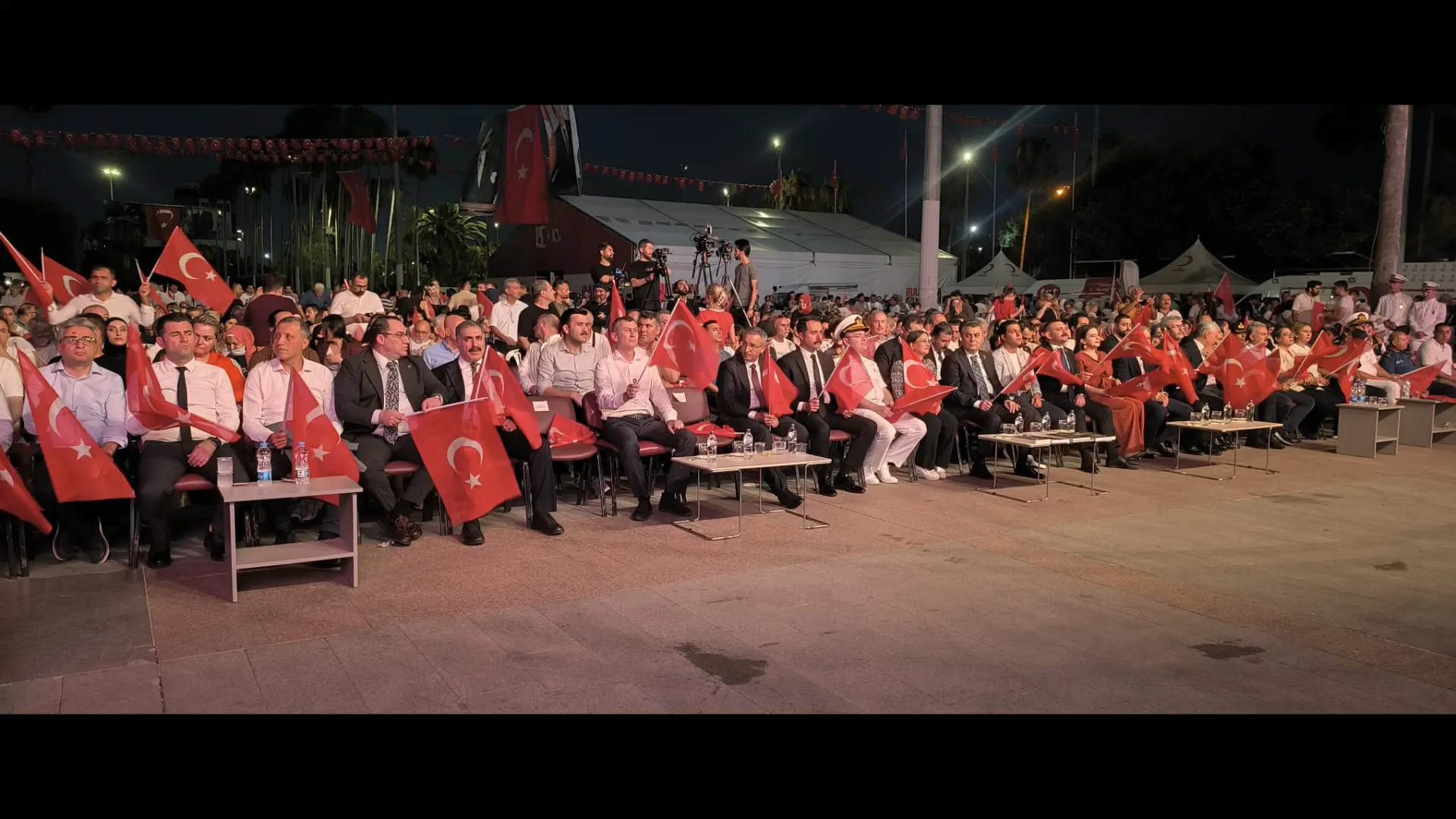 Toros Üniversitesi Rektörü’nden 15 Temmuz Mesajı: "Milli İradenin Yanındayız"