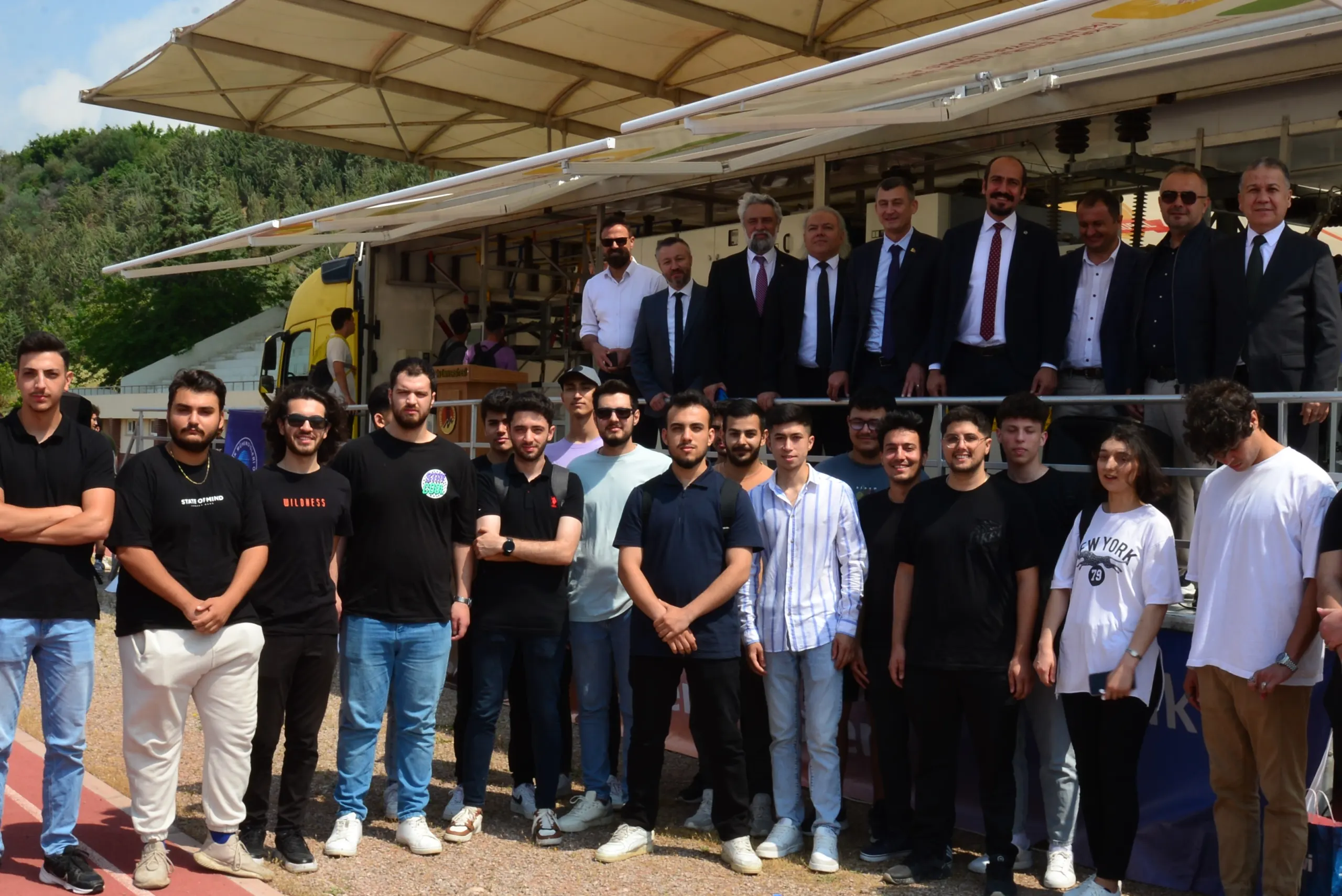 Enerji̇sa Mobi̇l Eği̇ti̇m Tiri Bi̇zi̇mle!