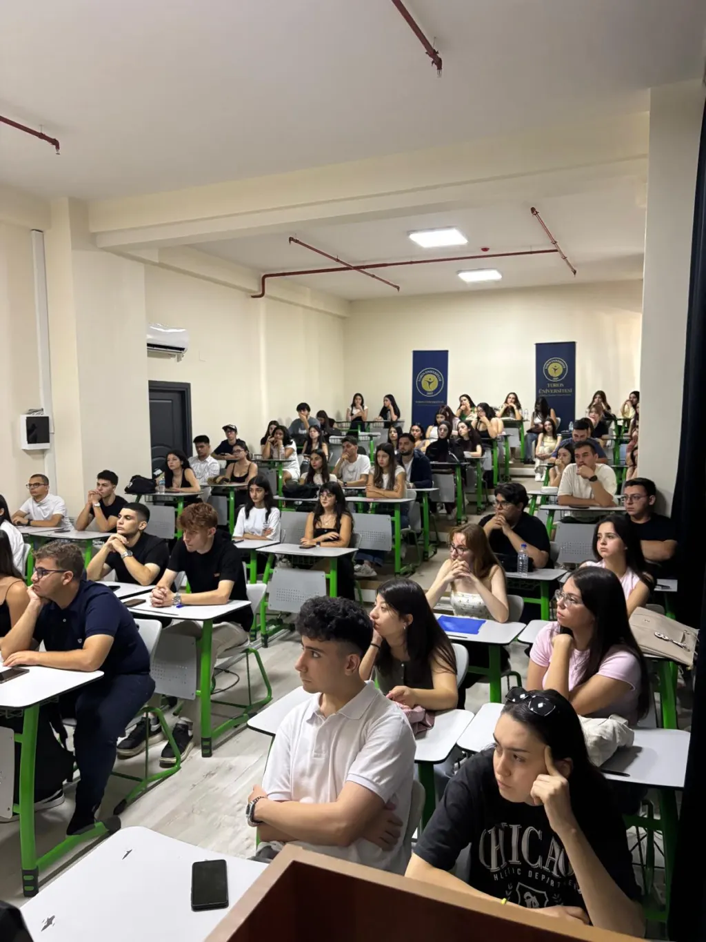 Toros Üniversitesi’nde Hazırlık Öğrencilerine Oryantasyon Eğitimi