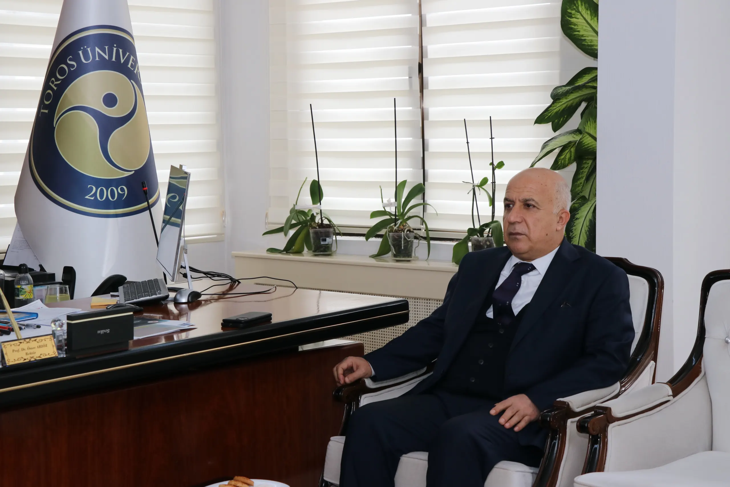 Mersin İl Emniyet Müdürü Mehmet Aslan’dan Toros Üniversitesi’ne Ziyaret