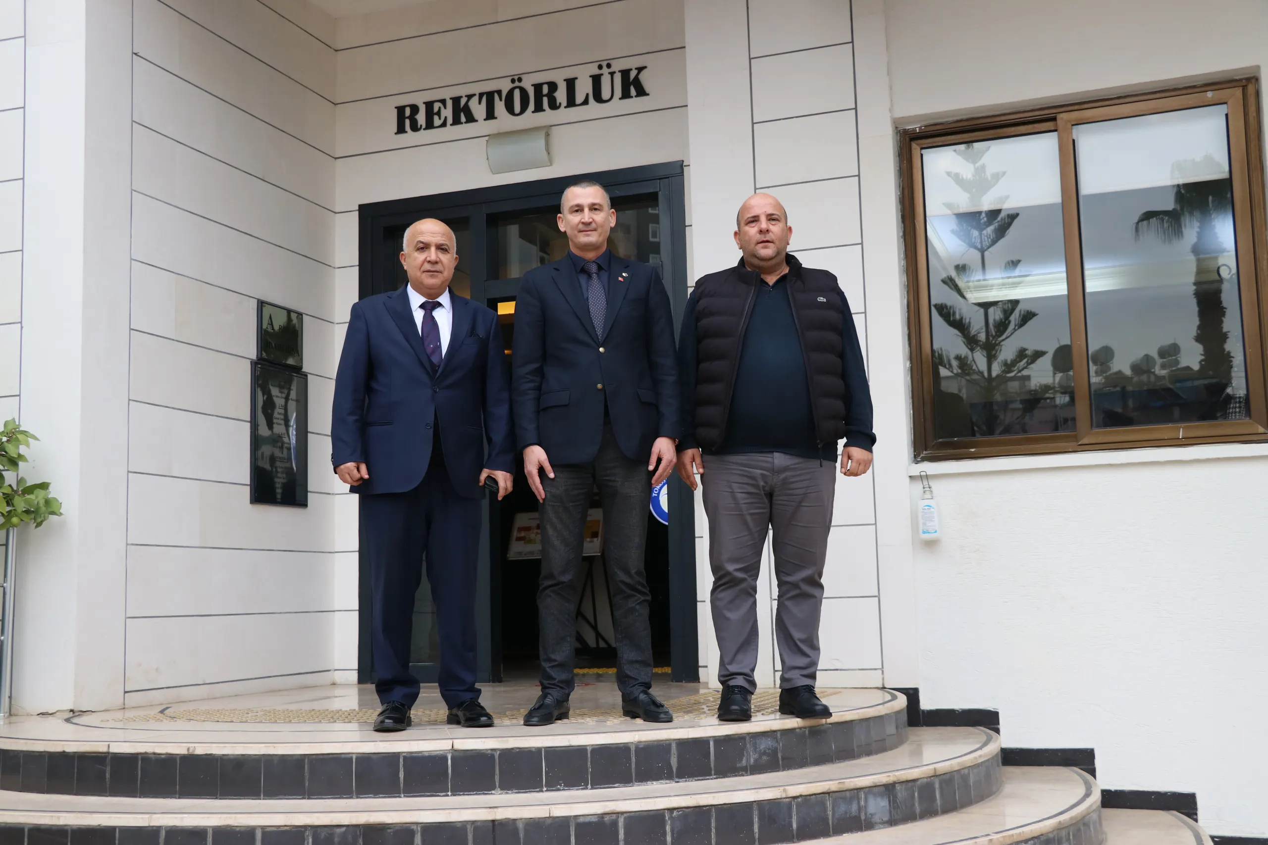 Mersin İl Emniyet Müdürü Mehmet Aslan’dan Toros Üniversitesi’ne Ziyaret