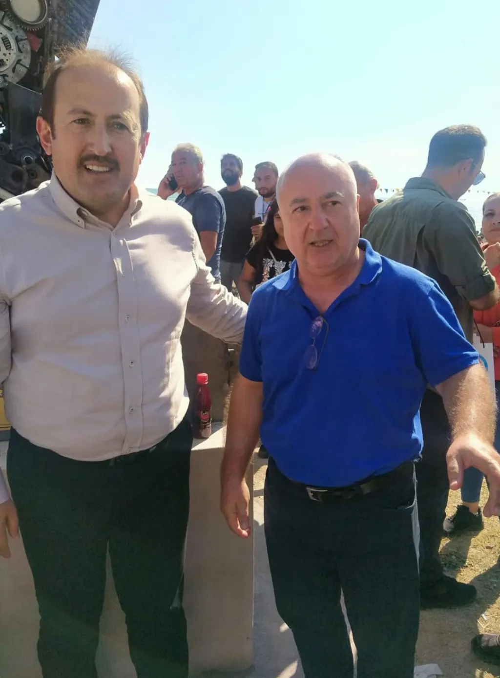 Sardalyanın Başkentine Sardalya Heykeli Sardalyanın Başkentine Sardalya Heykeli