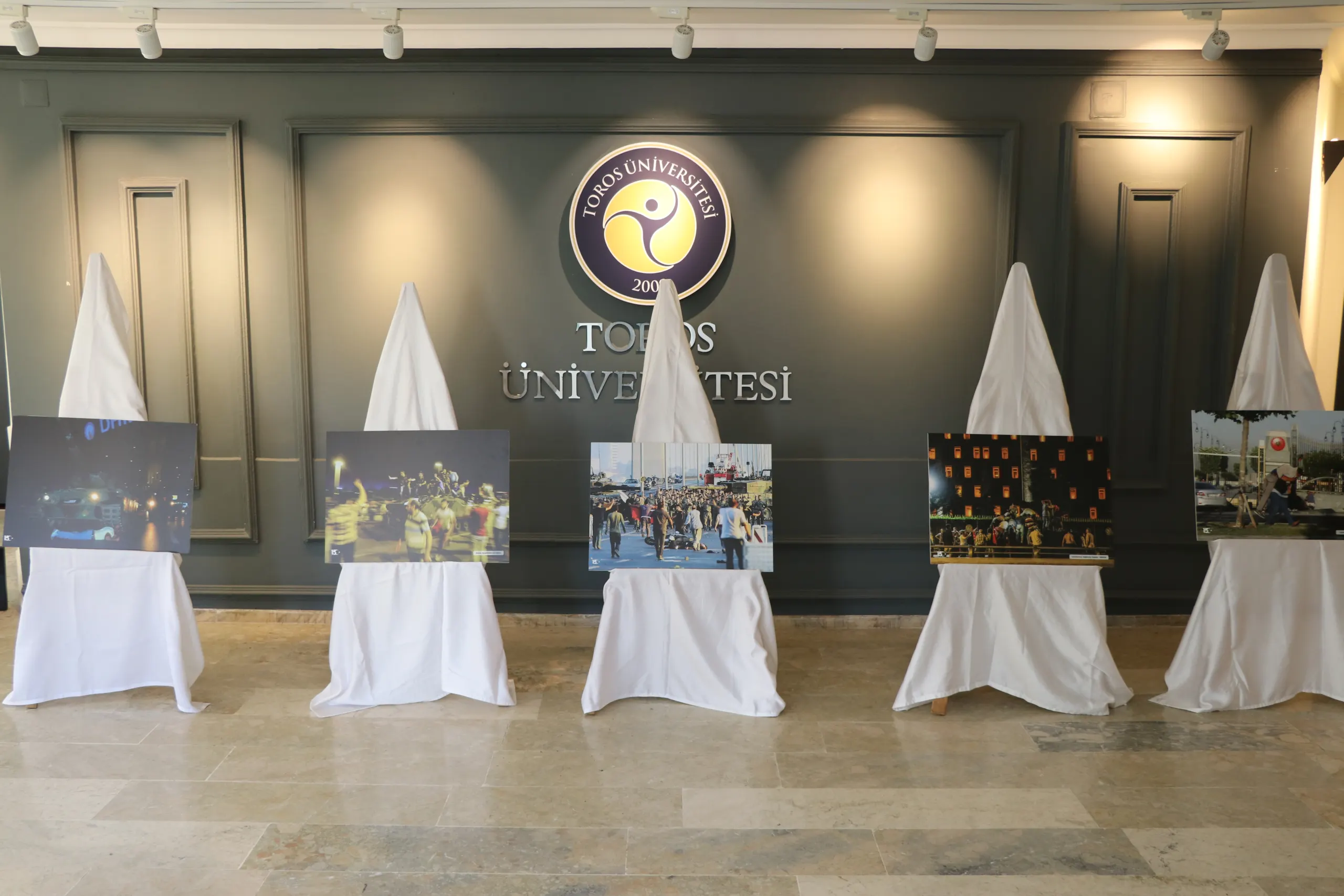 Heroes Of Turkey 100 Years Exhibition At Toros Uni̇versi̇ty