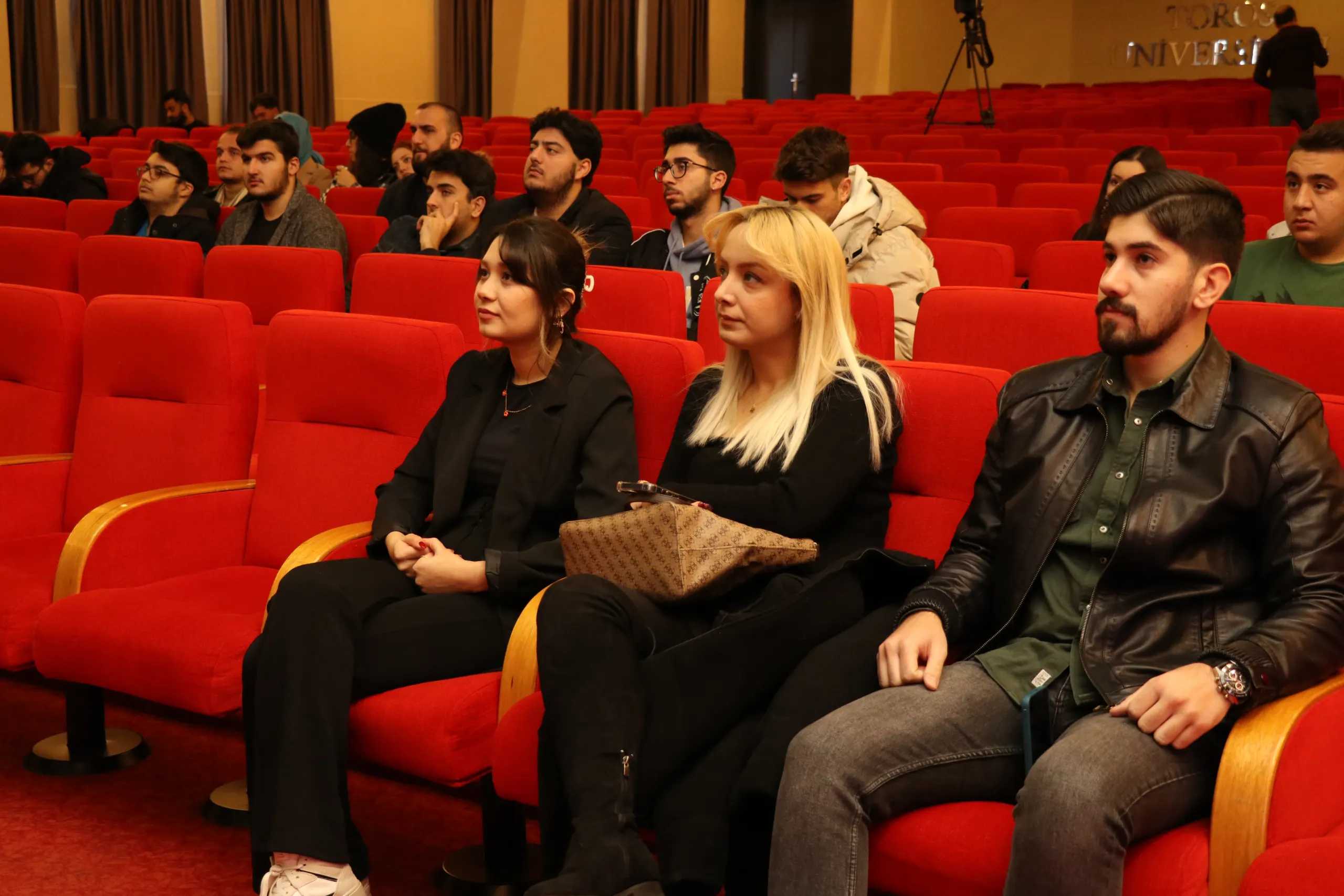 Uluslararası Ticaret ve Lojistik Öğrencileri Eğitim Seminerinde Buluştu