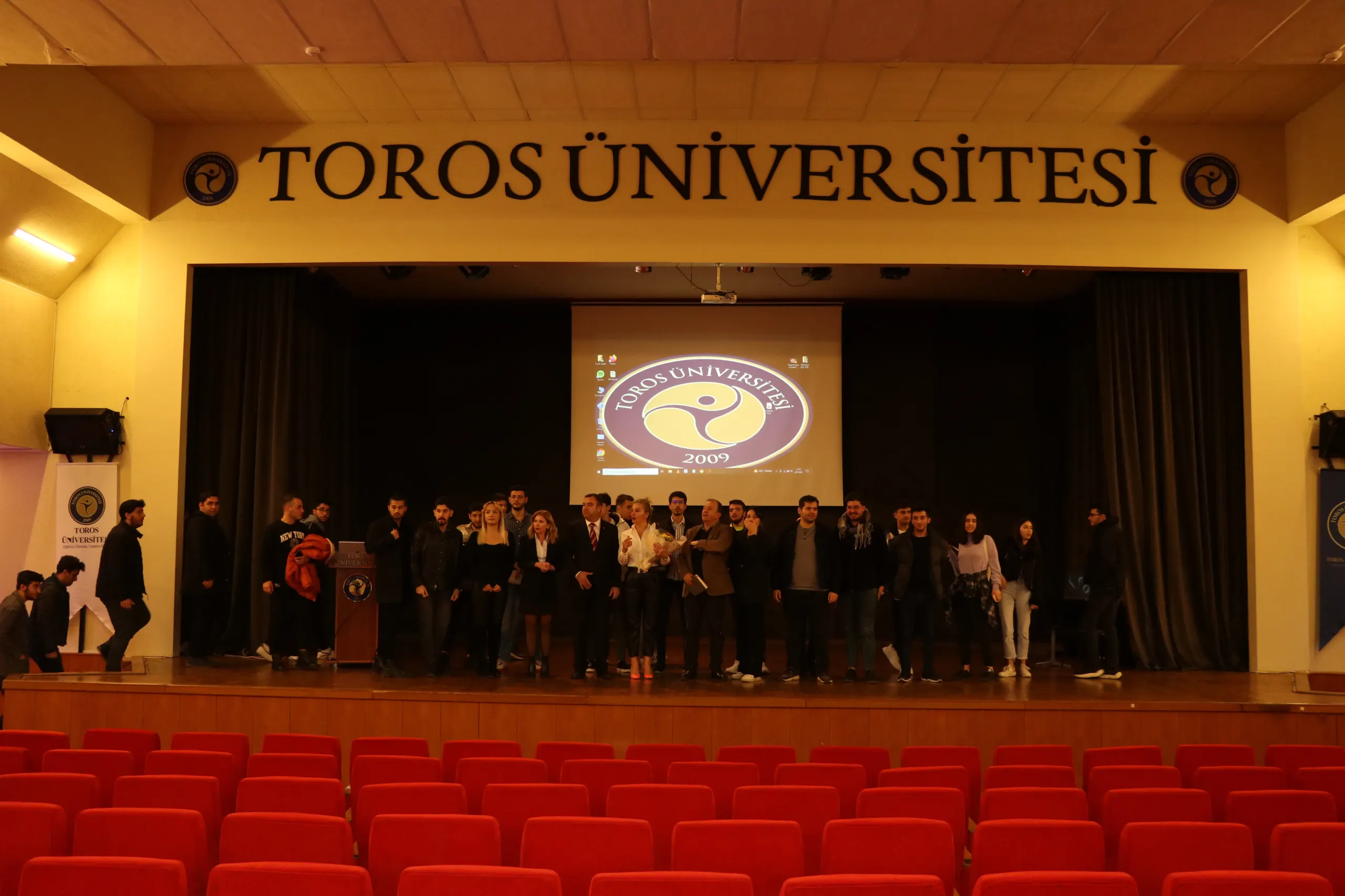 Uluslararası Ticaret ve Lojistik Öğrencileri Eğitim Seminerinde Buluştu
