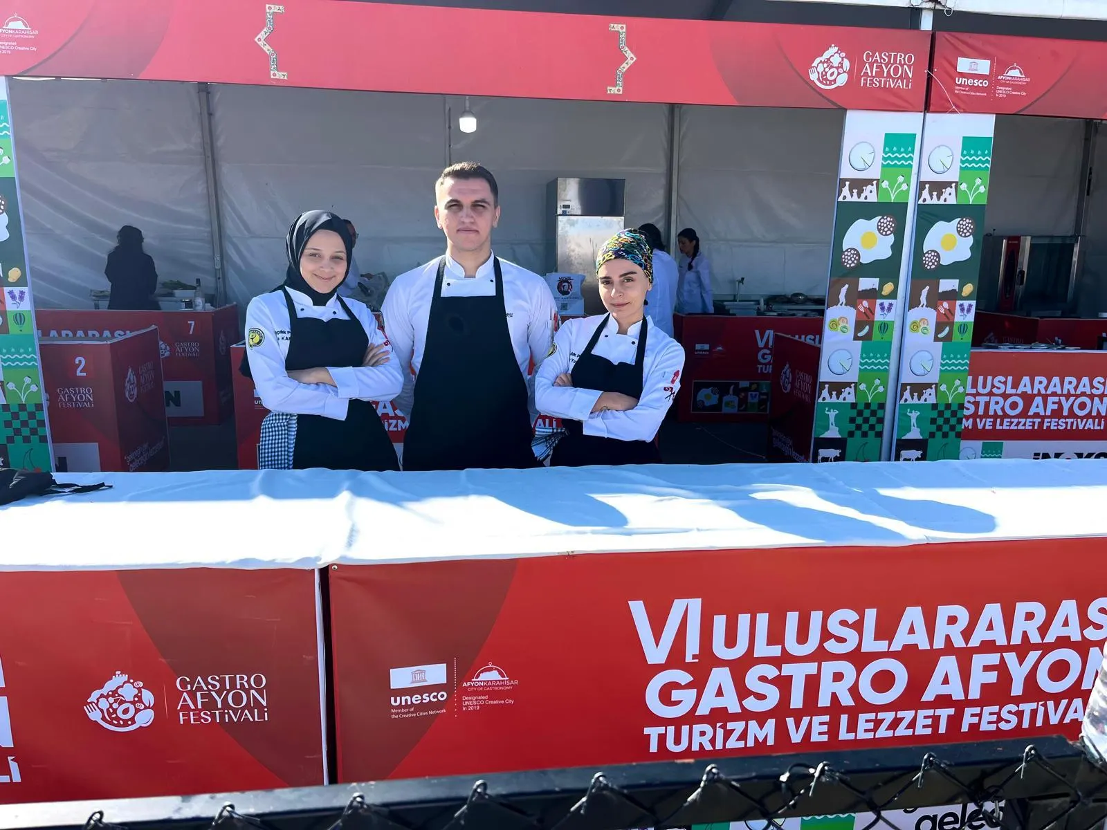 Toros Üniversitesi Aşçılık Öğrencileri VI. Uluslararası Gastro Afyon Turizm ve Lezzet Festivali’ne Damga Vurdu