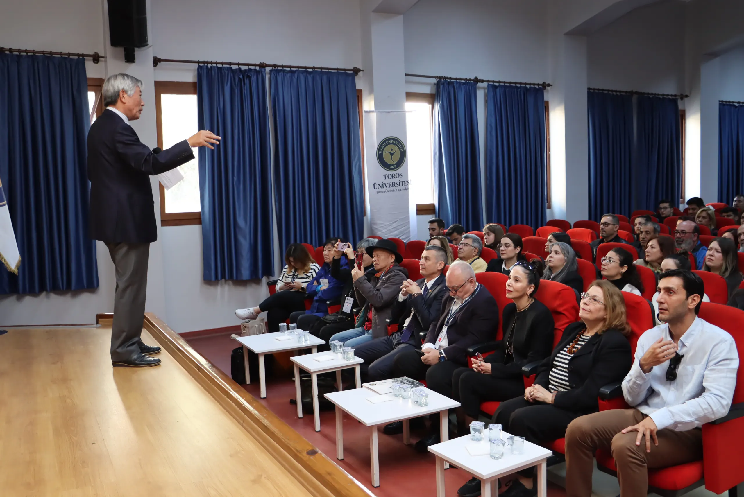 Toros Üniversitesi 3. Uluslararası Sanat Sempozyumu Başladı