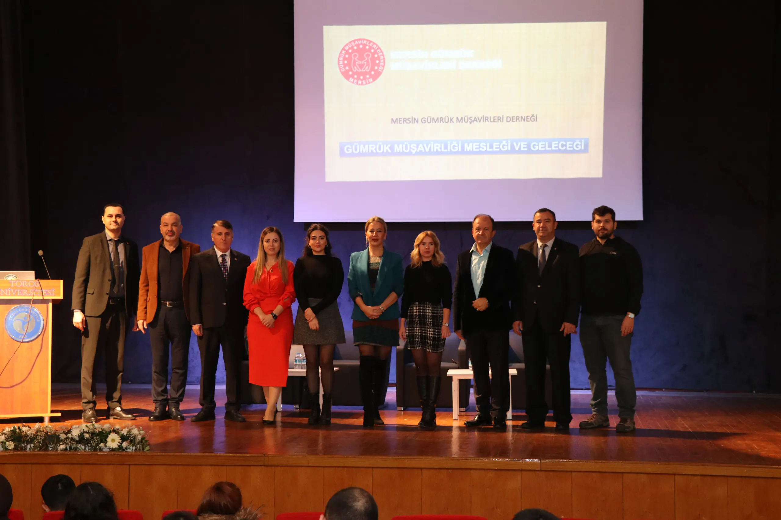 Uluslararası Ticaret ve Lojistik Öğrencileri Eğitim Seminerinde Buluştu