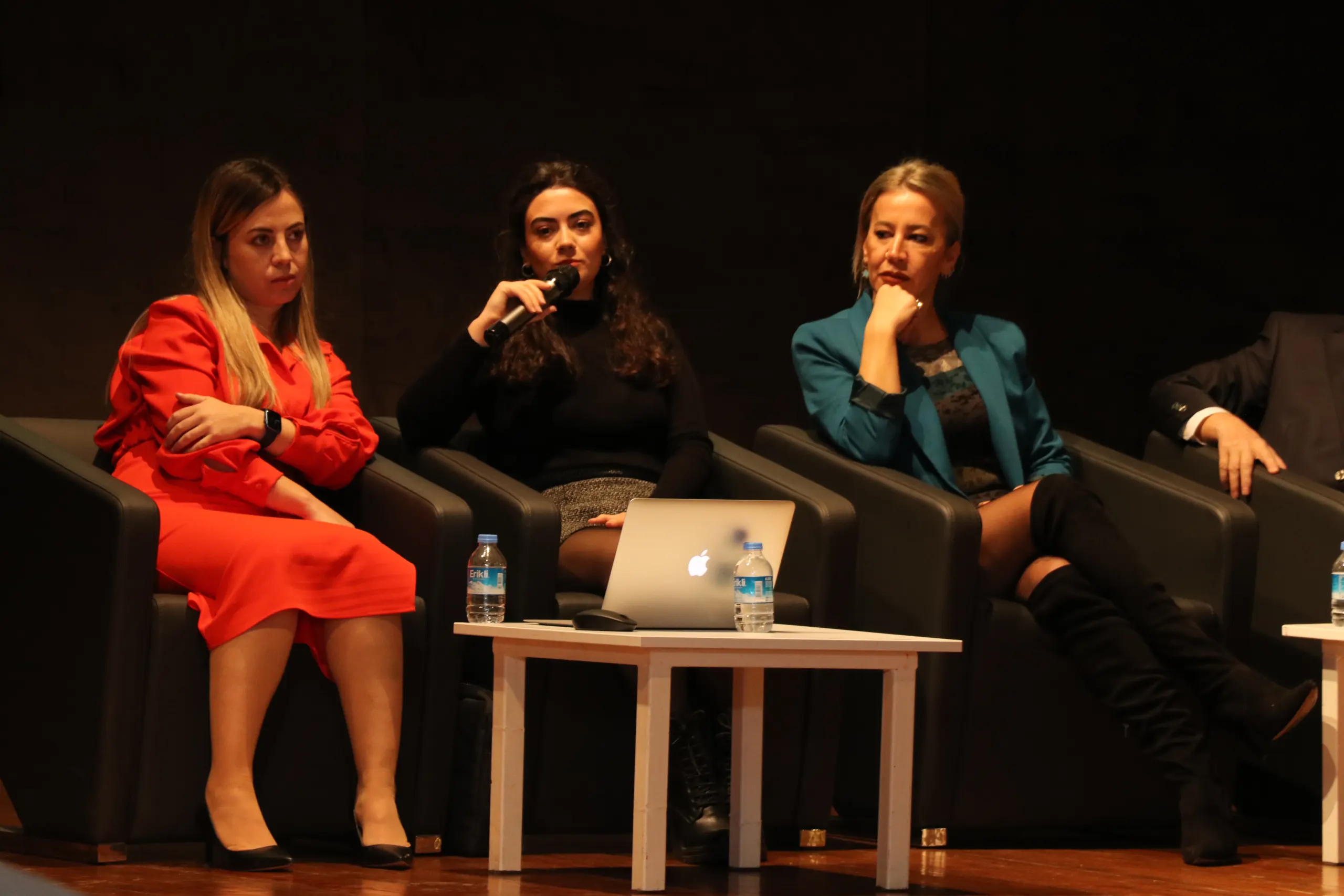 Uluslararası Ticaret ve Lojistik Öğrencileri Eğitim Seminerinde Buluştu