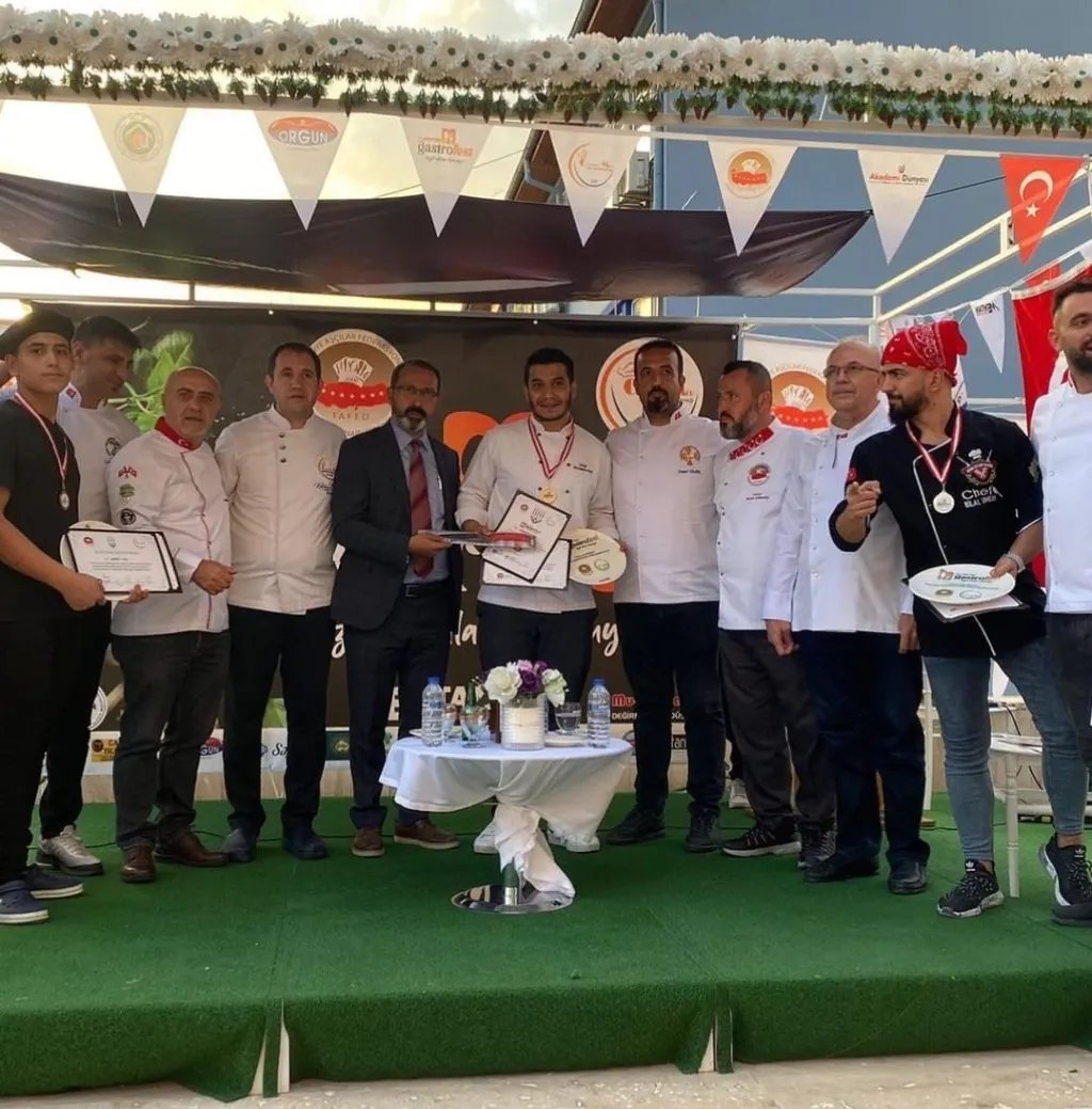Toros Aşçılık Mezunu Muhammed, Gastronomi Festivali’nde Birinci Oldu