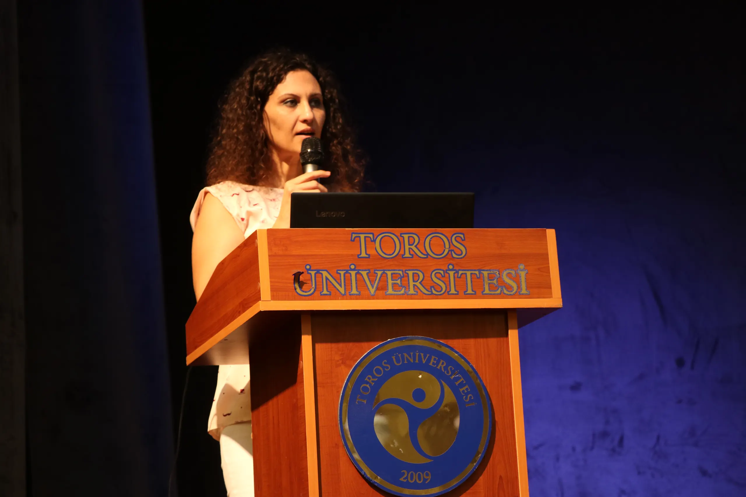 Toros Üniversitesi’nde Meme Kanseri Farkındalık Ayı Etkinliği