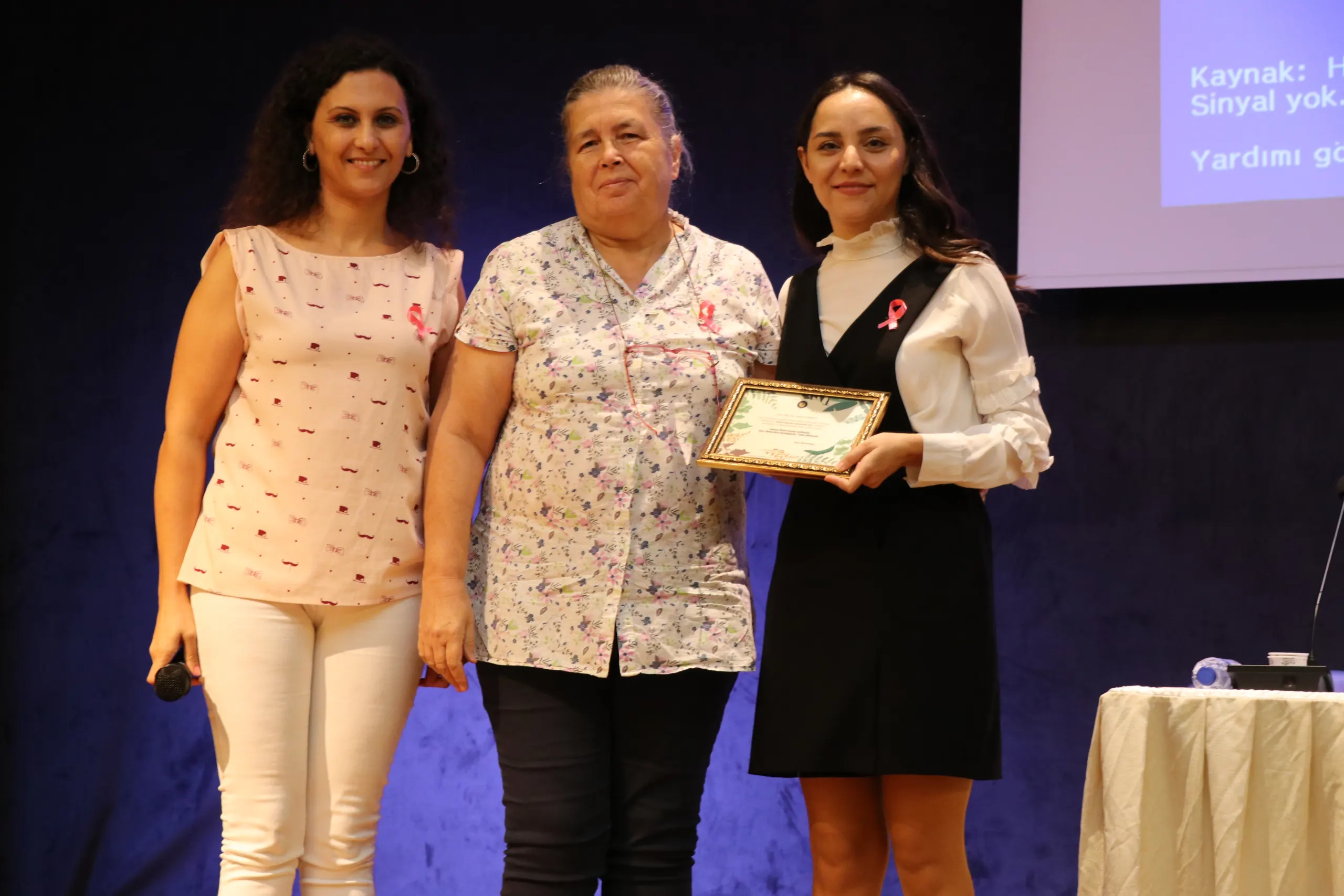 Toros Üniversitesi’nde Meme Kanseri Farkındalık Ayı Etkinliği