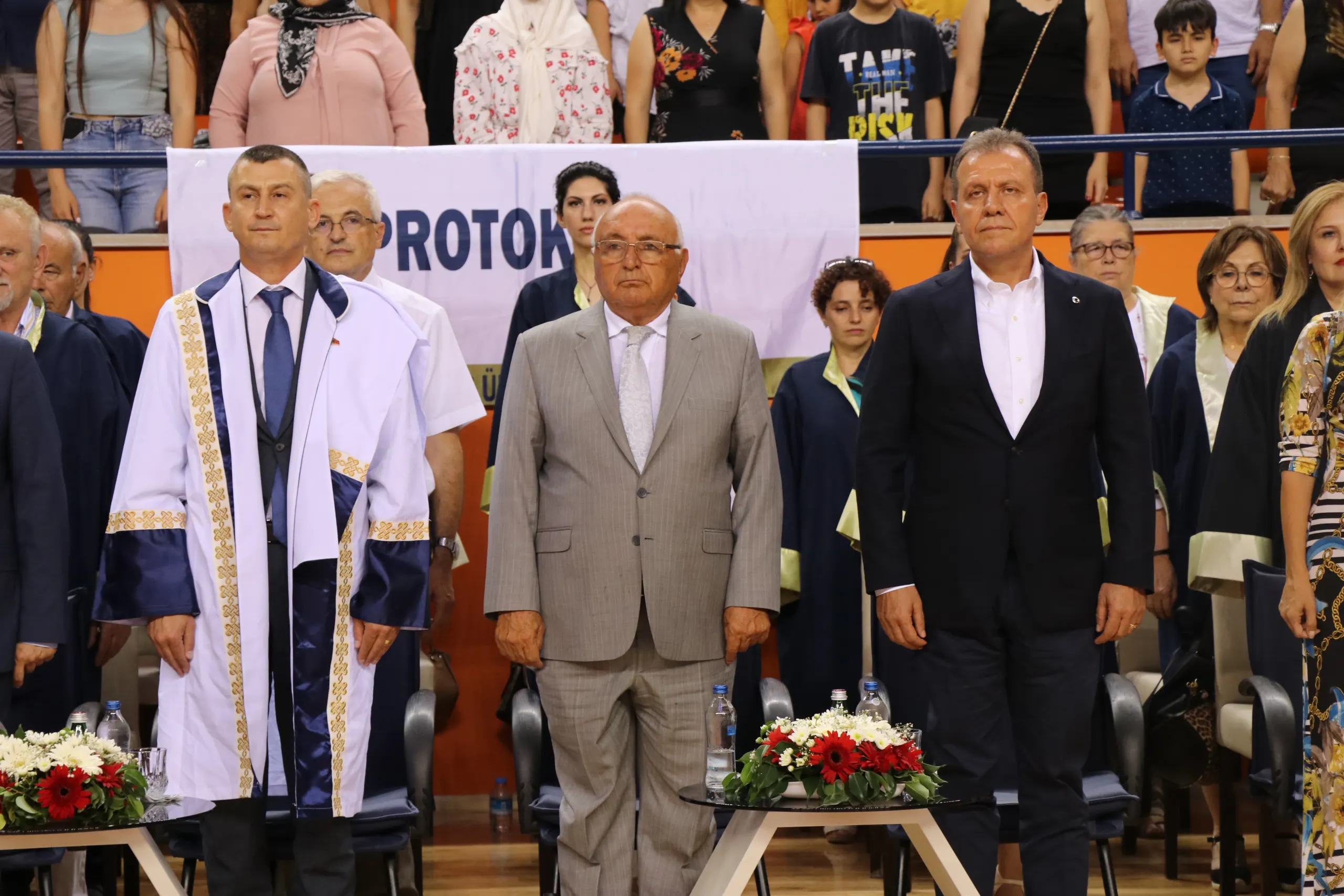 Toros Üniversitesi’nde Mezuniyet Coşkusu