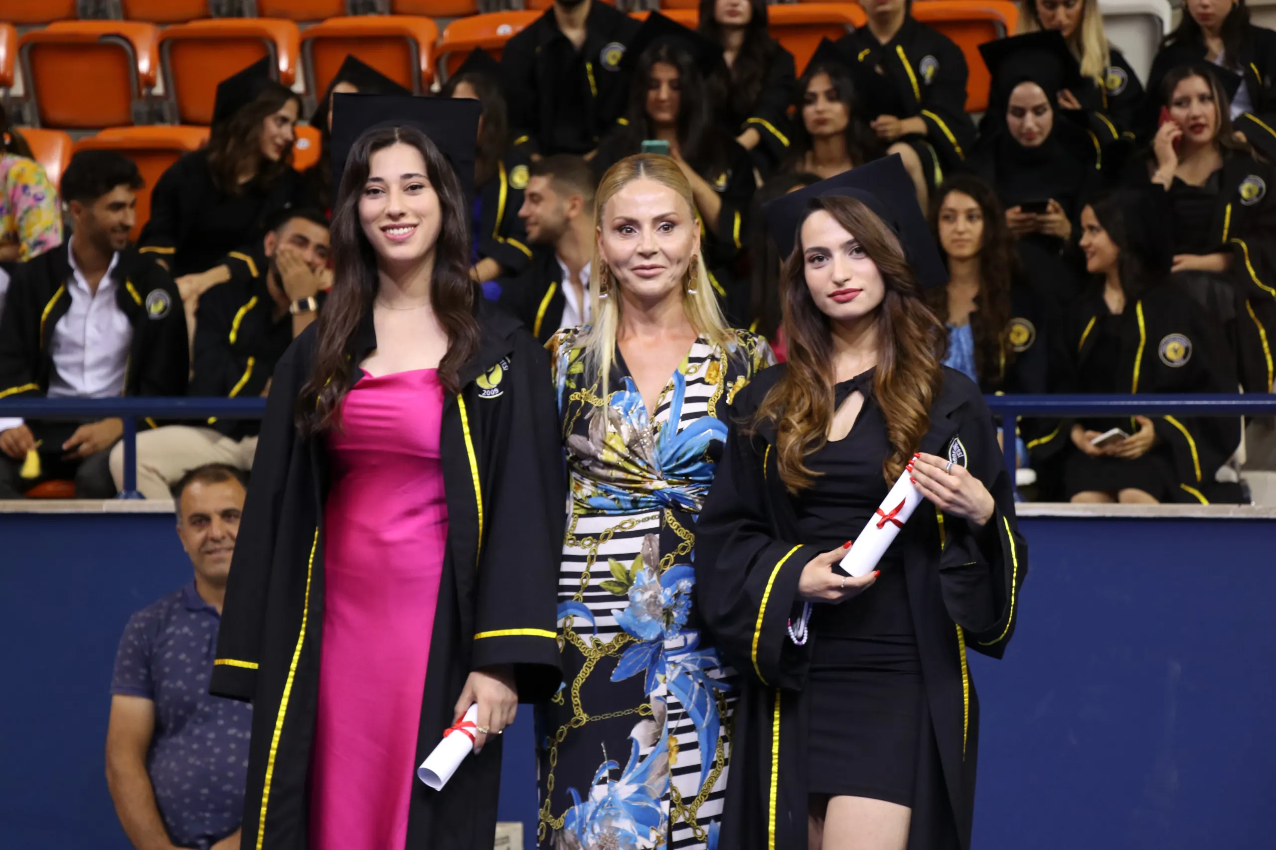 Toros Üniversitesi’nde Mezuniyet Coşkusu