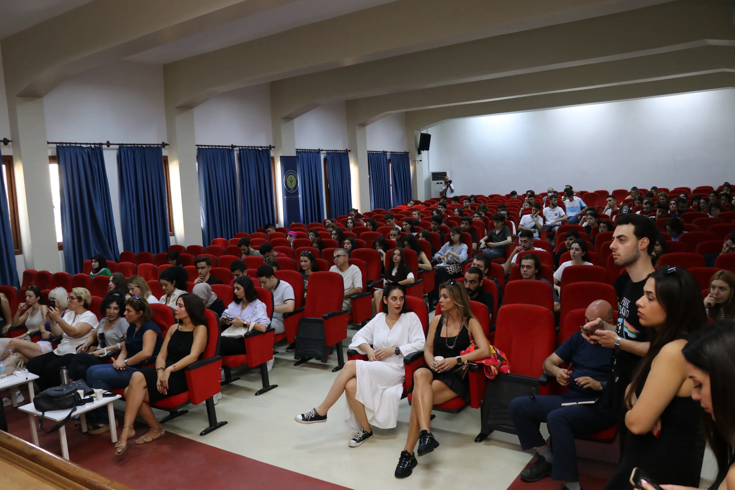 Yabancı Diller Yüksekokulu’ndan Oryantasyon Eğitimi