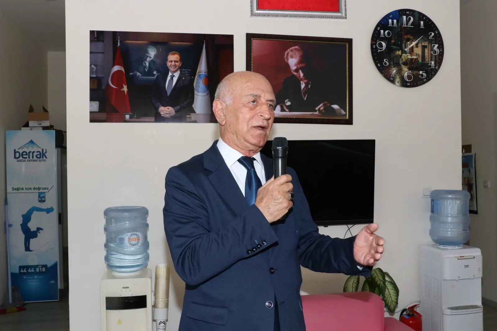Öğr. Gör. Nevzat Erol ‘bozkırın Tezenesi’nin Hayatını Anlattı
