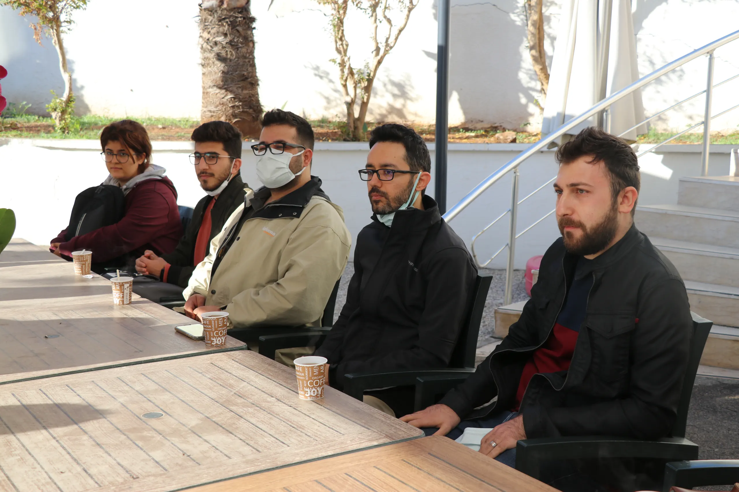 Smartlab Takım Üyelerinden Rektör Arıöz’e Ziyaret Smartlab Takım Üyelerinden Rektör Arıöz’e Ziyaret
