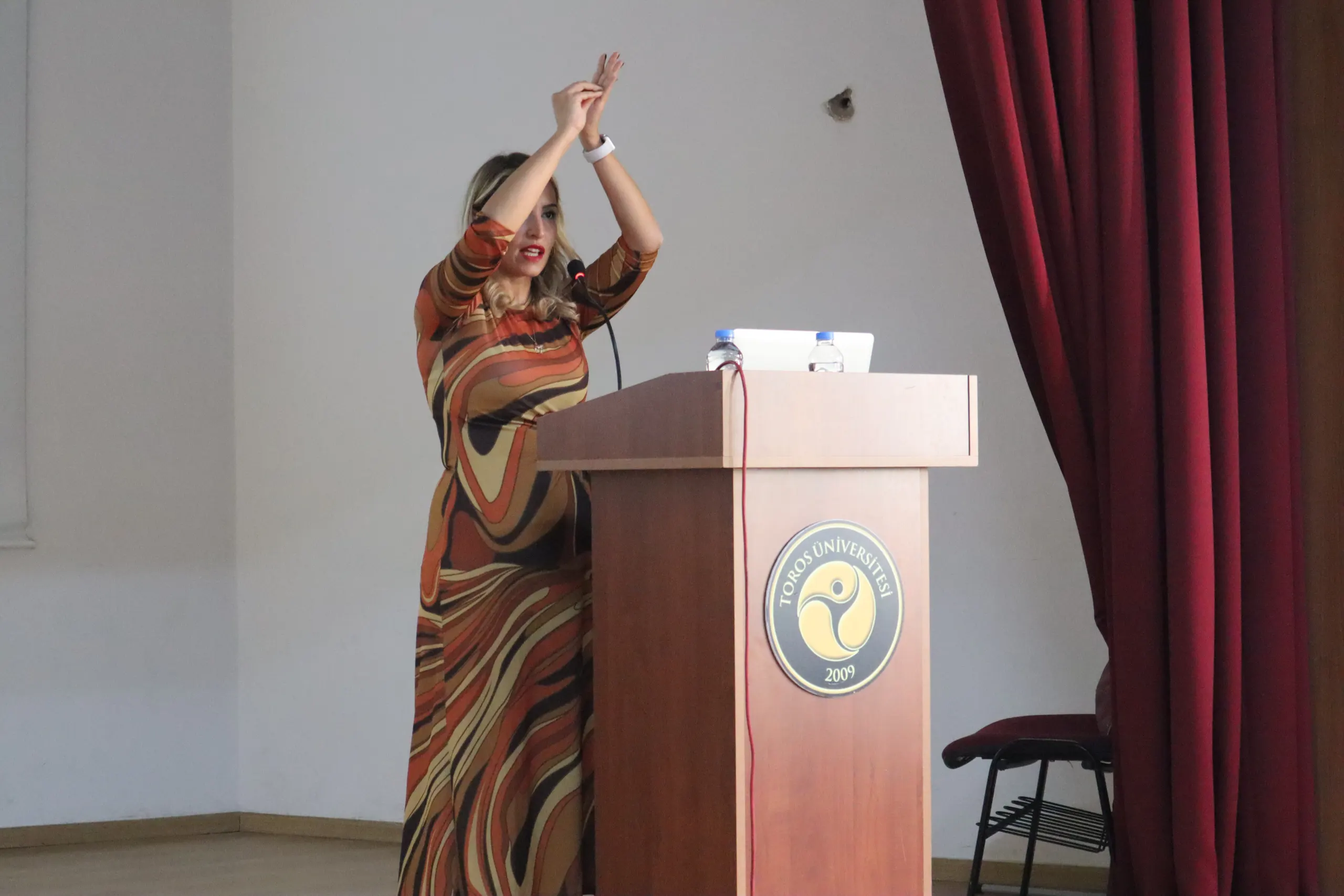 Toros Üniversitesi’nde Oryantasyon Eğitimi