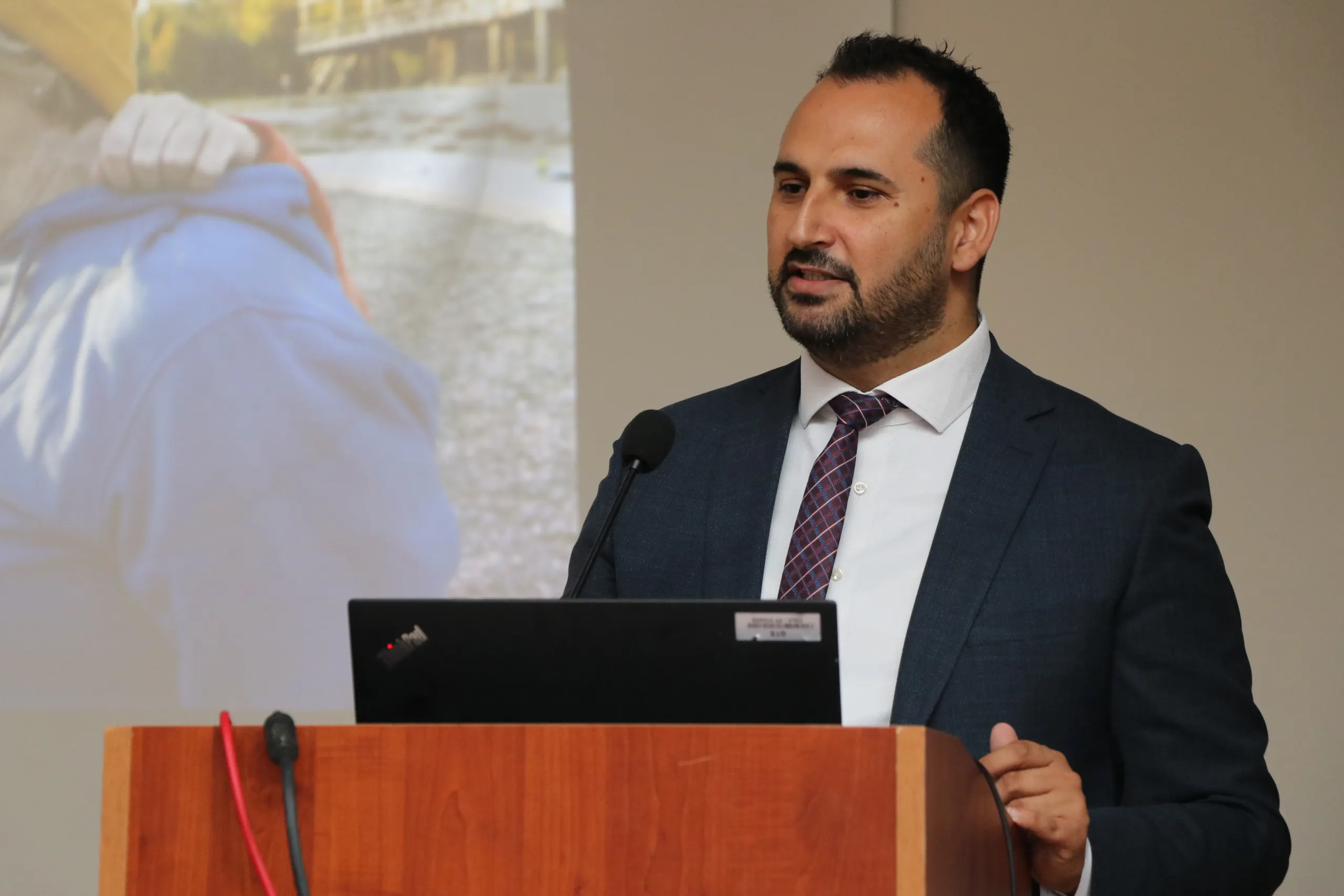 Optisyenlik Programı’dan Kontak Lensler Semineri