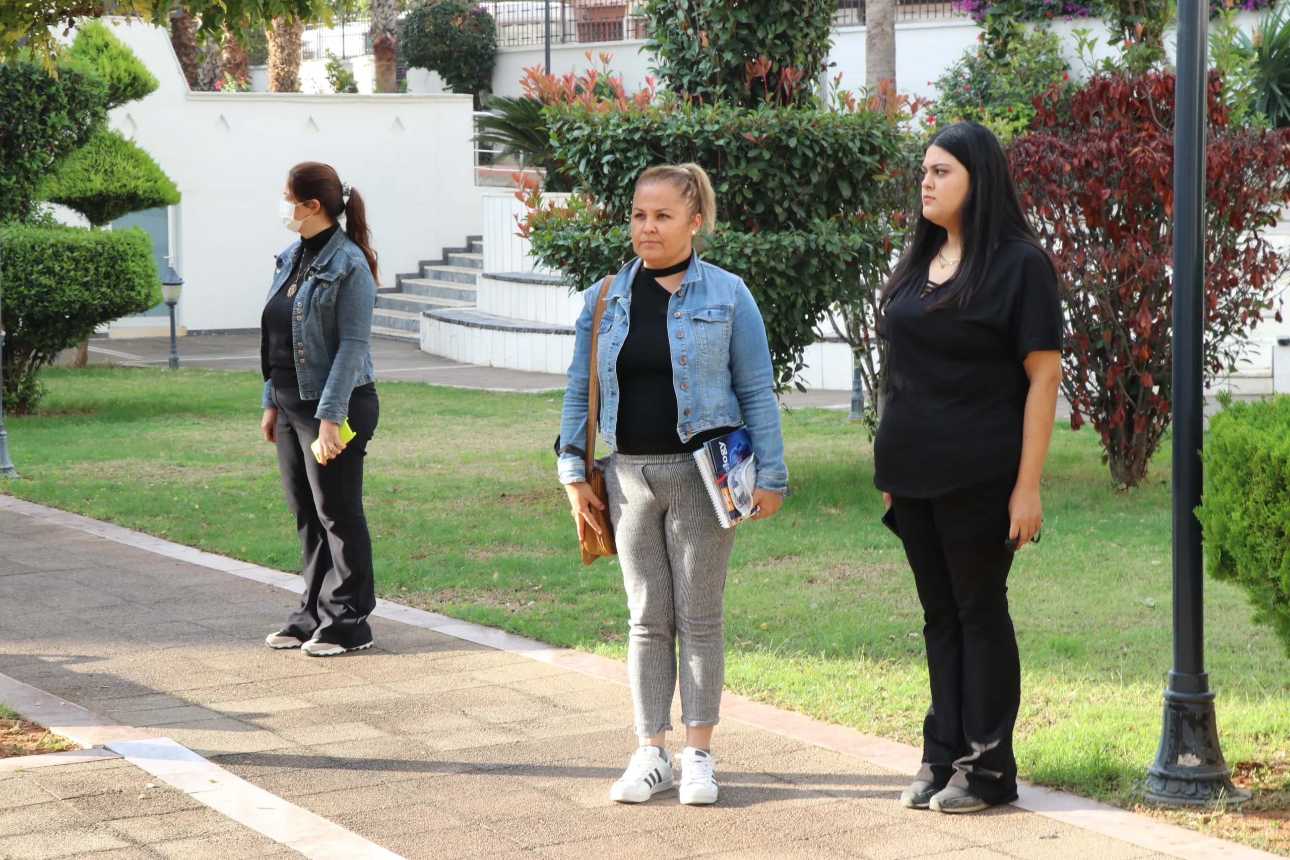 Toros Üniversitesi’nde Saat 9’u 5 Geçe Hayat Durdu