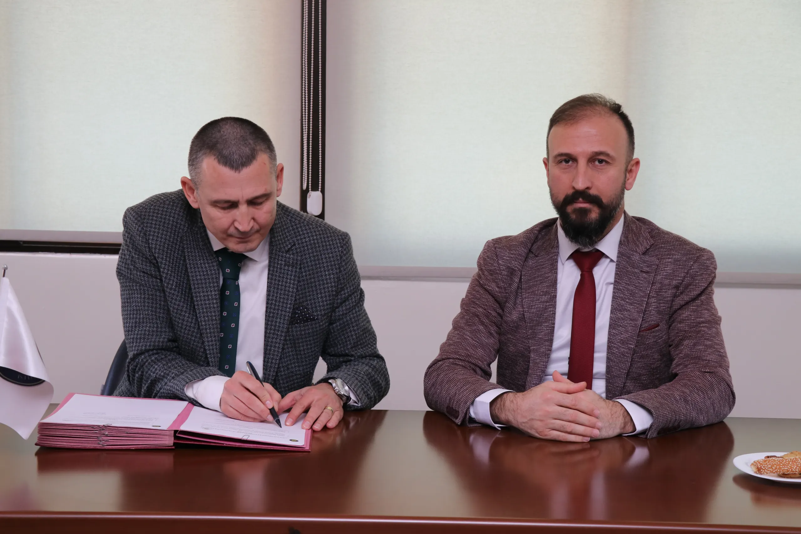 Toros Üniversitesi ile Kardelen Yazılım Arasında İşbirliği Protokolü