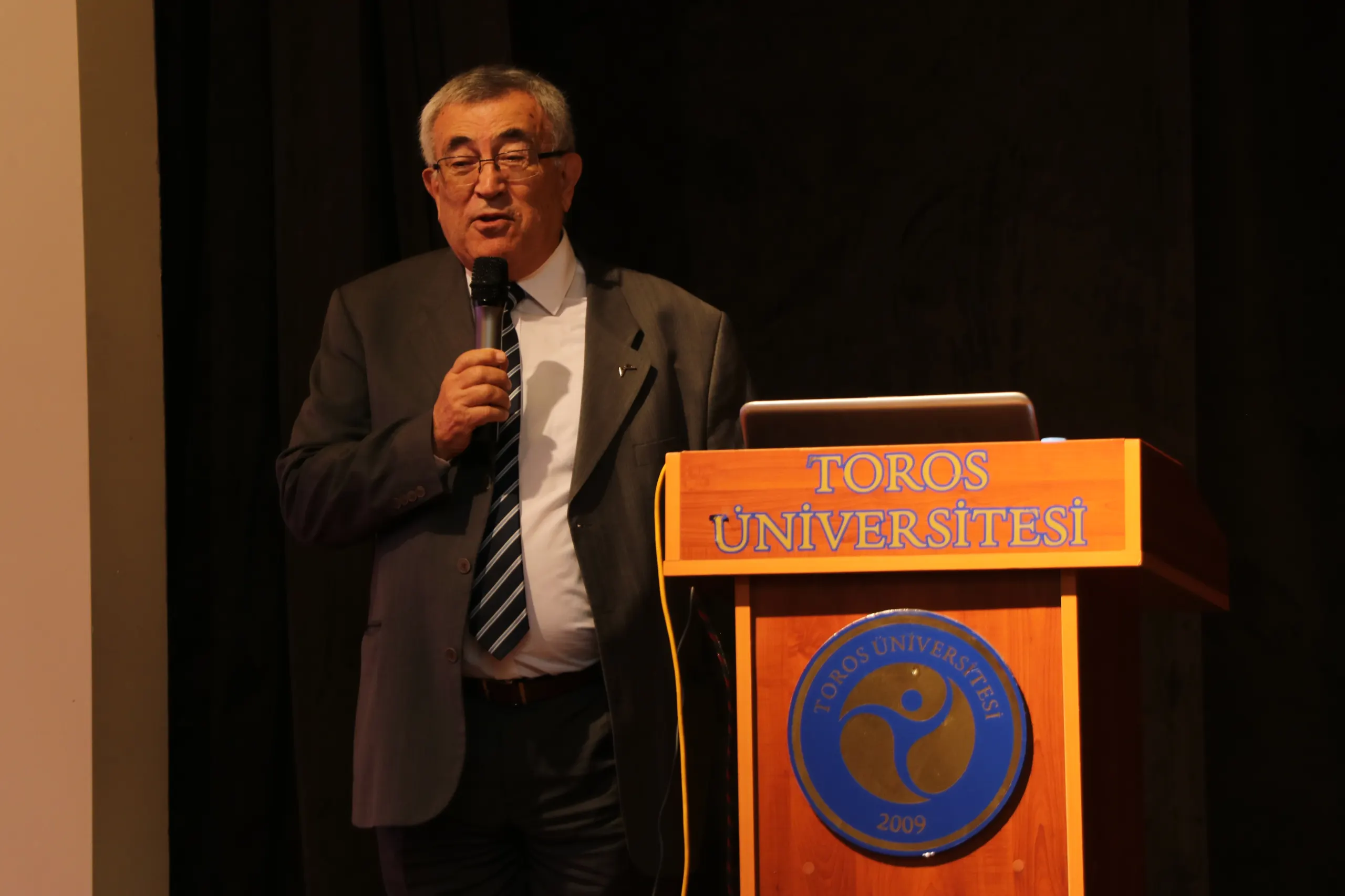 Toros Üniversitesi’nde Göç Paneli