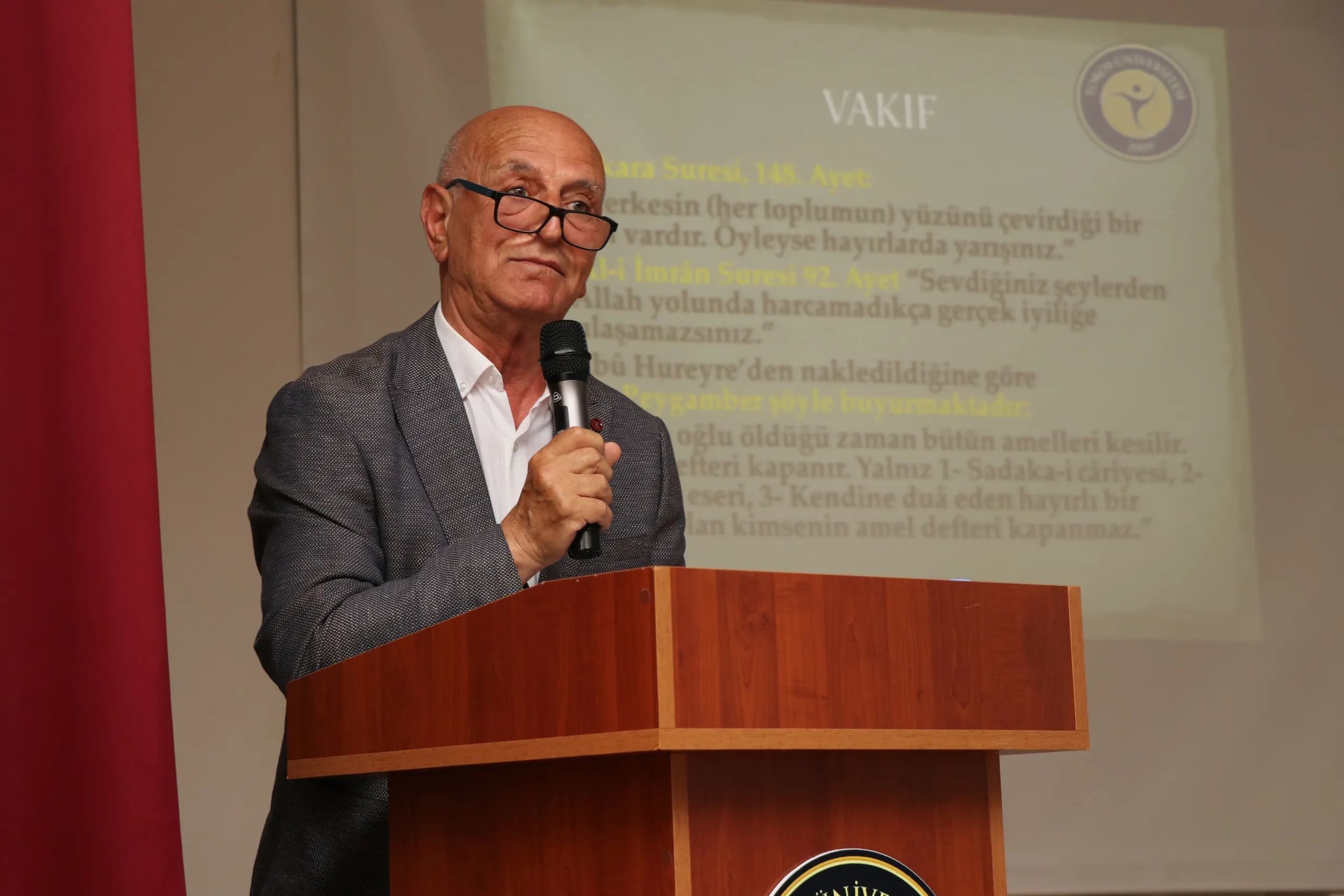 Toros Üniversitesi’nde Vakıflar Haftası Etkinliği Gerçekleştirildi