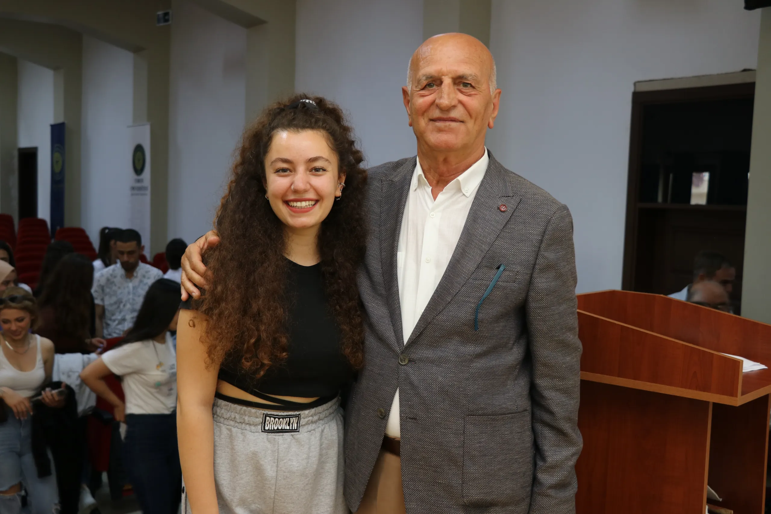 Toros Üniversitesi’nde Vakıflar Haftası Etkinliği Gerçekleştirildi