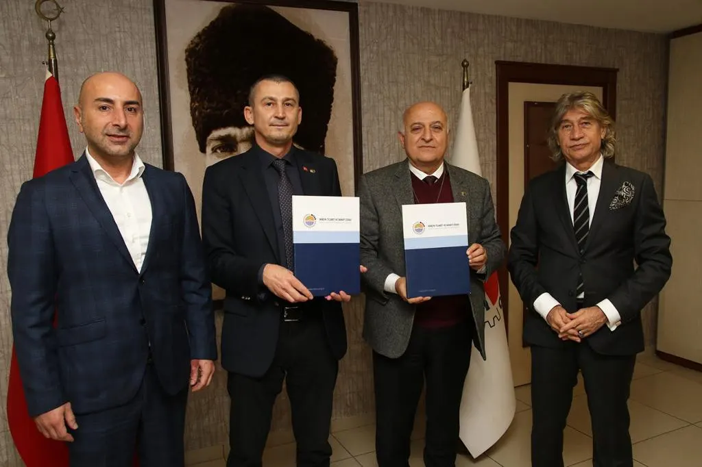 Toros Üniversitesi ile Mersin Ticaret ve Sanayi Odası Arasında İş Birliği Protokolü&nbsp;&nbsp;&nbsp;