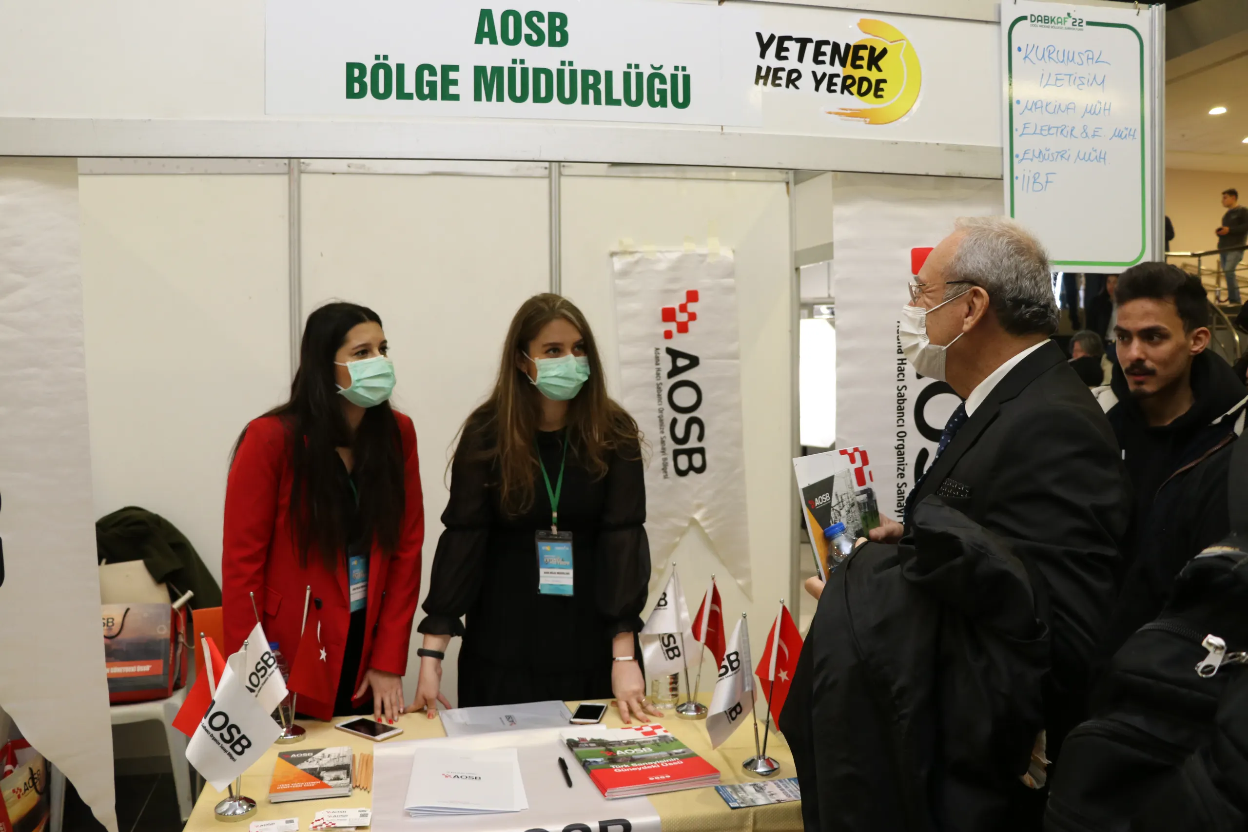 Toros Üniversitesi Doğu Akdeniz Bölgesel Kariyer Fuarı’nda