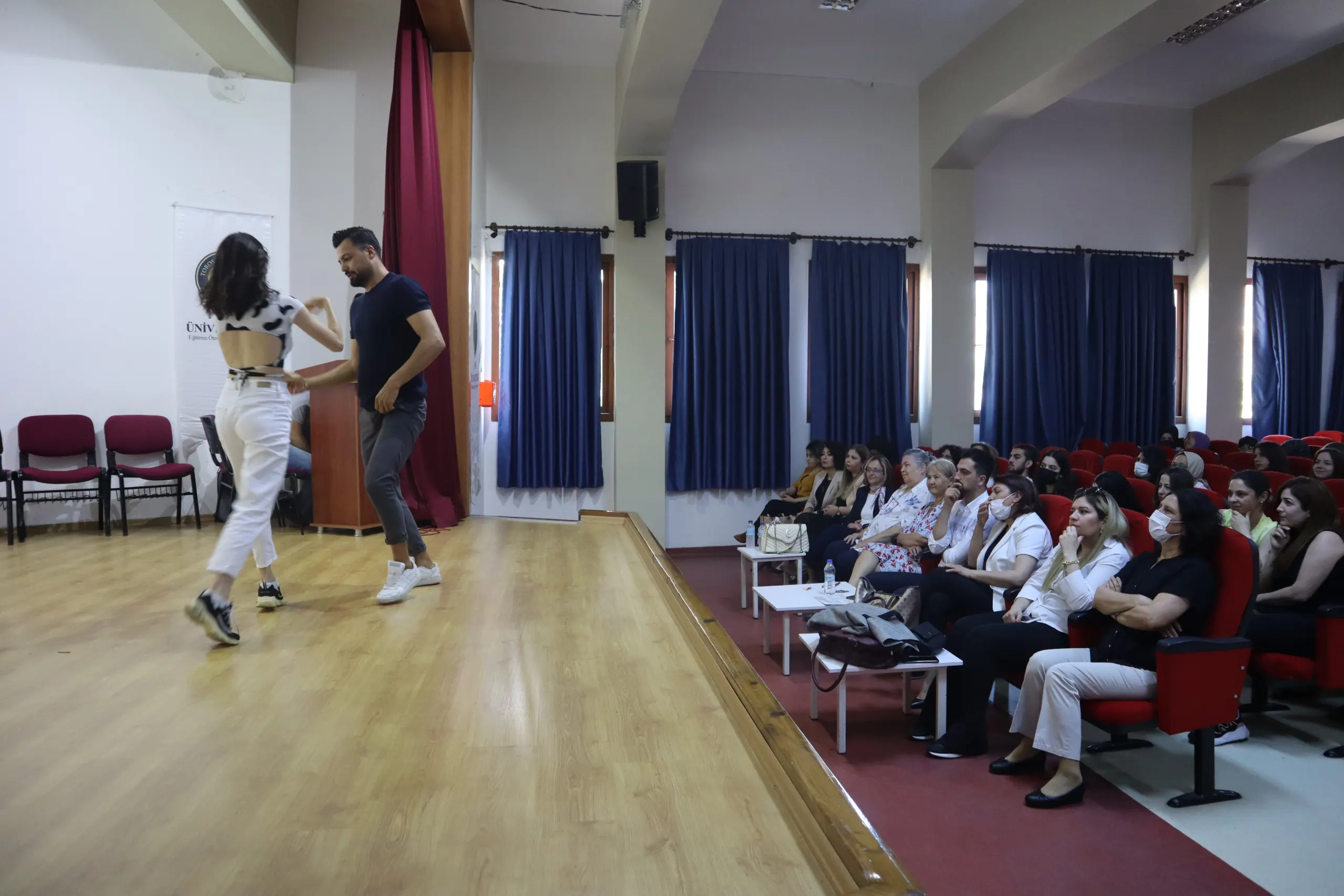 Toros Üniversitesi’nde Hemşirelik Haftası Etkinliği