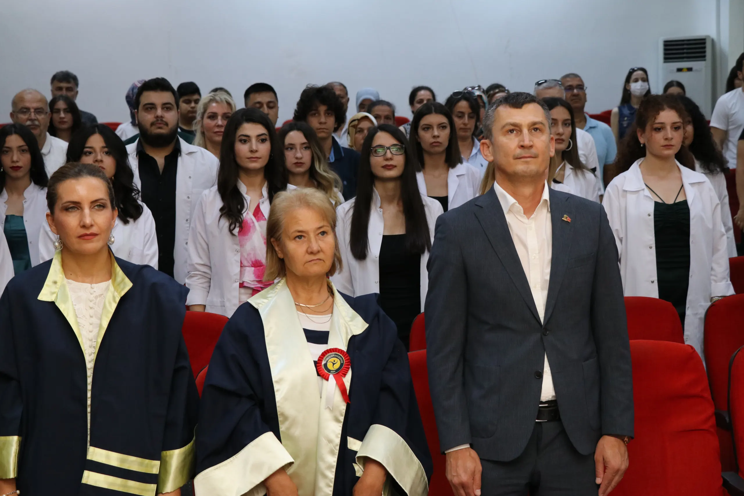 Beslenme ve Diyeyetik Bölümü İlk Mezunlarını Verdi