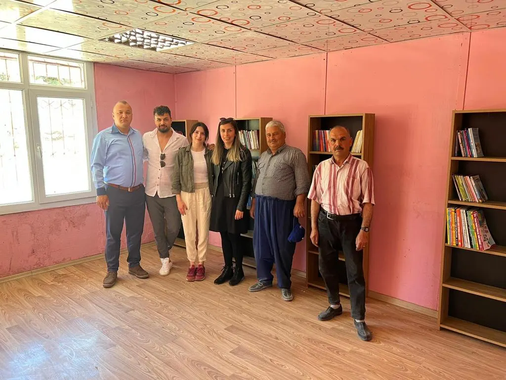 Dans Topluluğu’ndan Köy Okuluna Kütüphane
