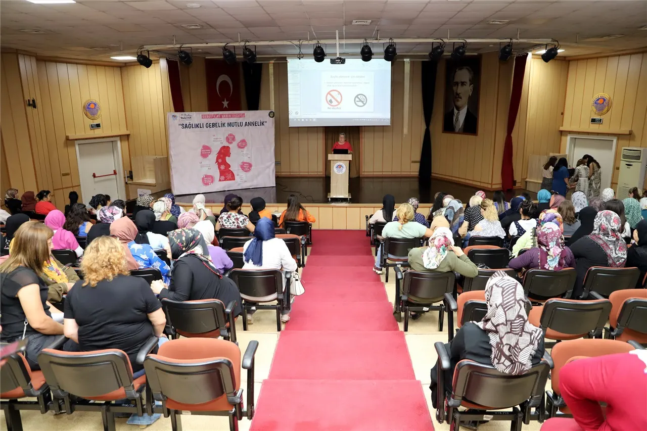 Kadın Sağlığı ve Gebelik Eğitim Programı Tamamlandı