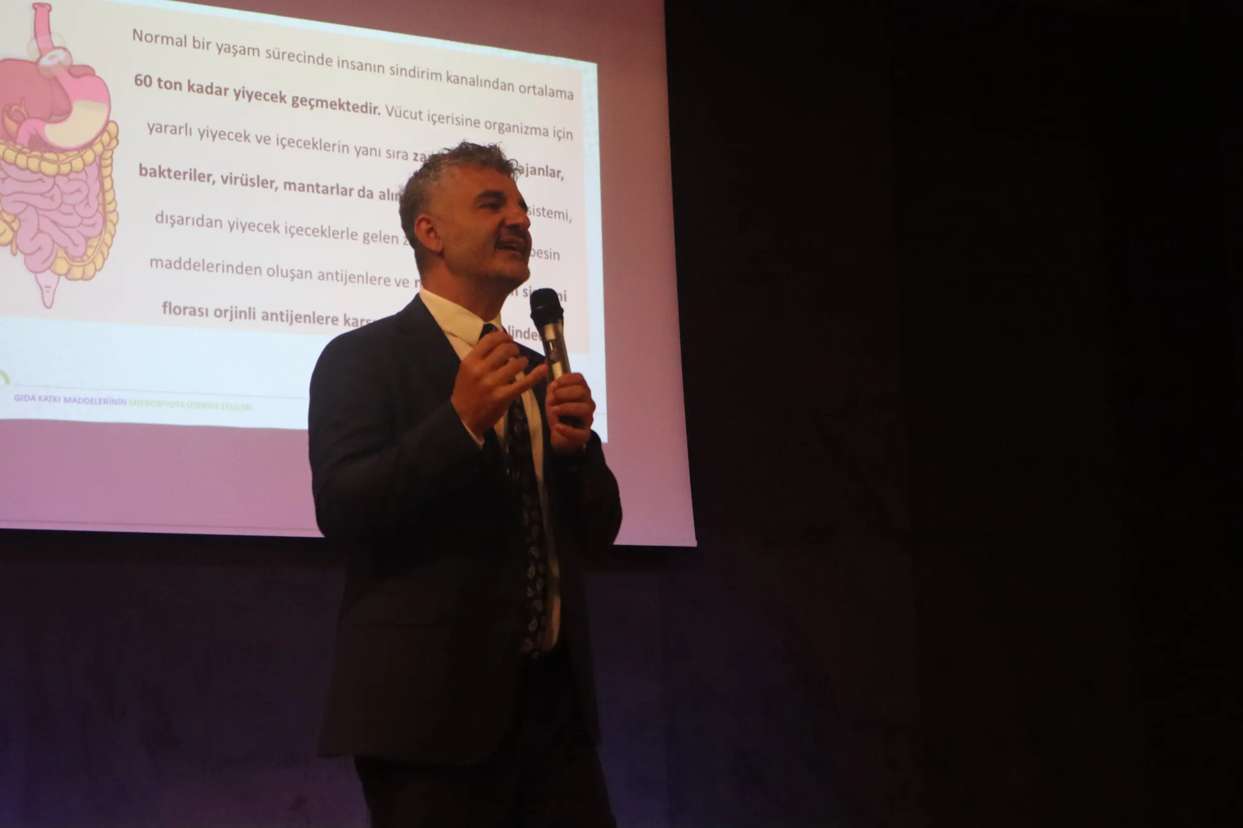 Toros Üniversitesi Gıda, Beslenme ve Gastronomi Dergisi Tanıtıldı