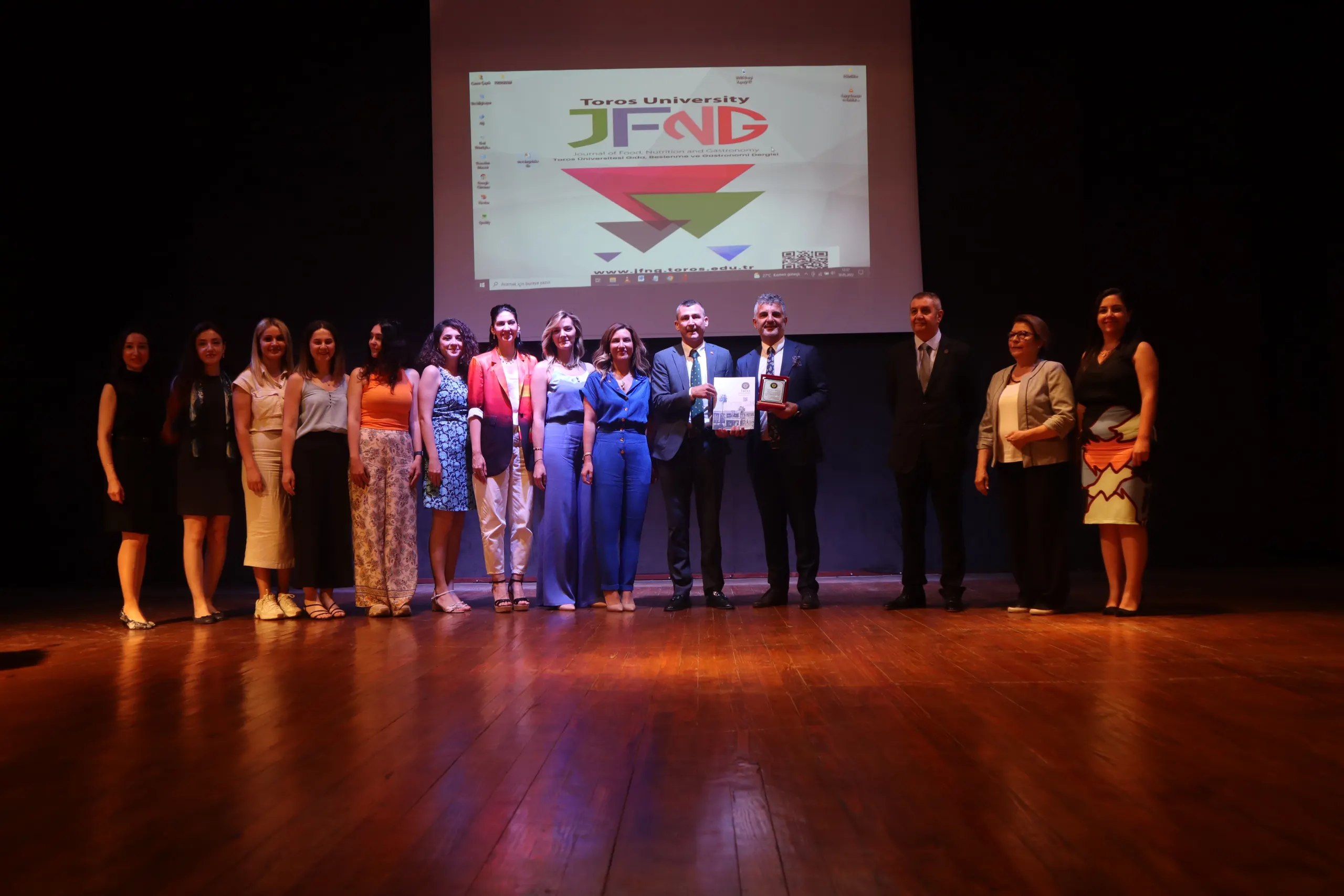 Toros Üniversitesi Gıda, Beslenme ve Gastronomi Dergisi Tanıtıldı