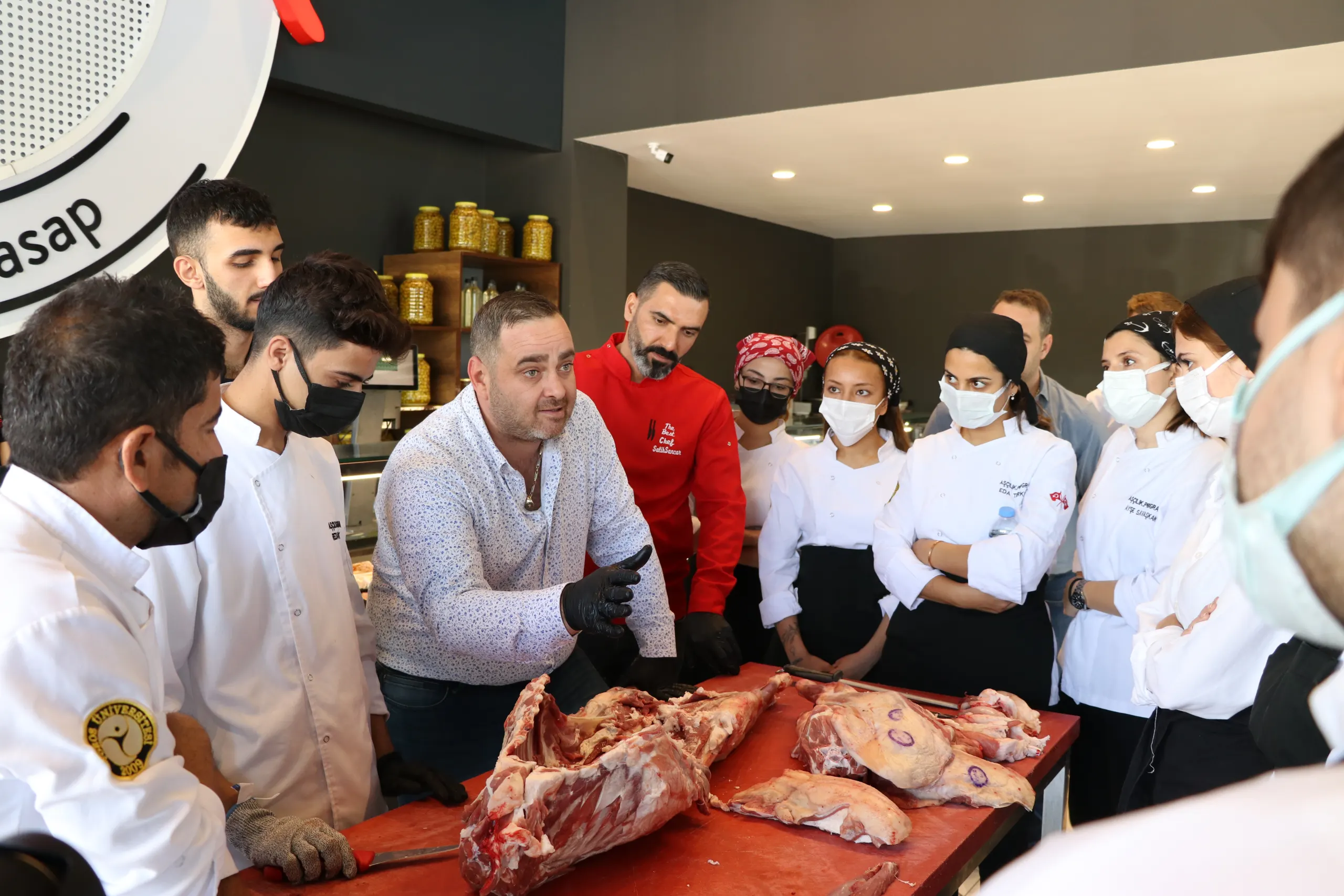 Aşçılık Öğrencilerine Kırmızı Et Eğitimi