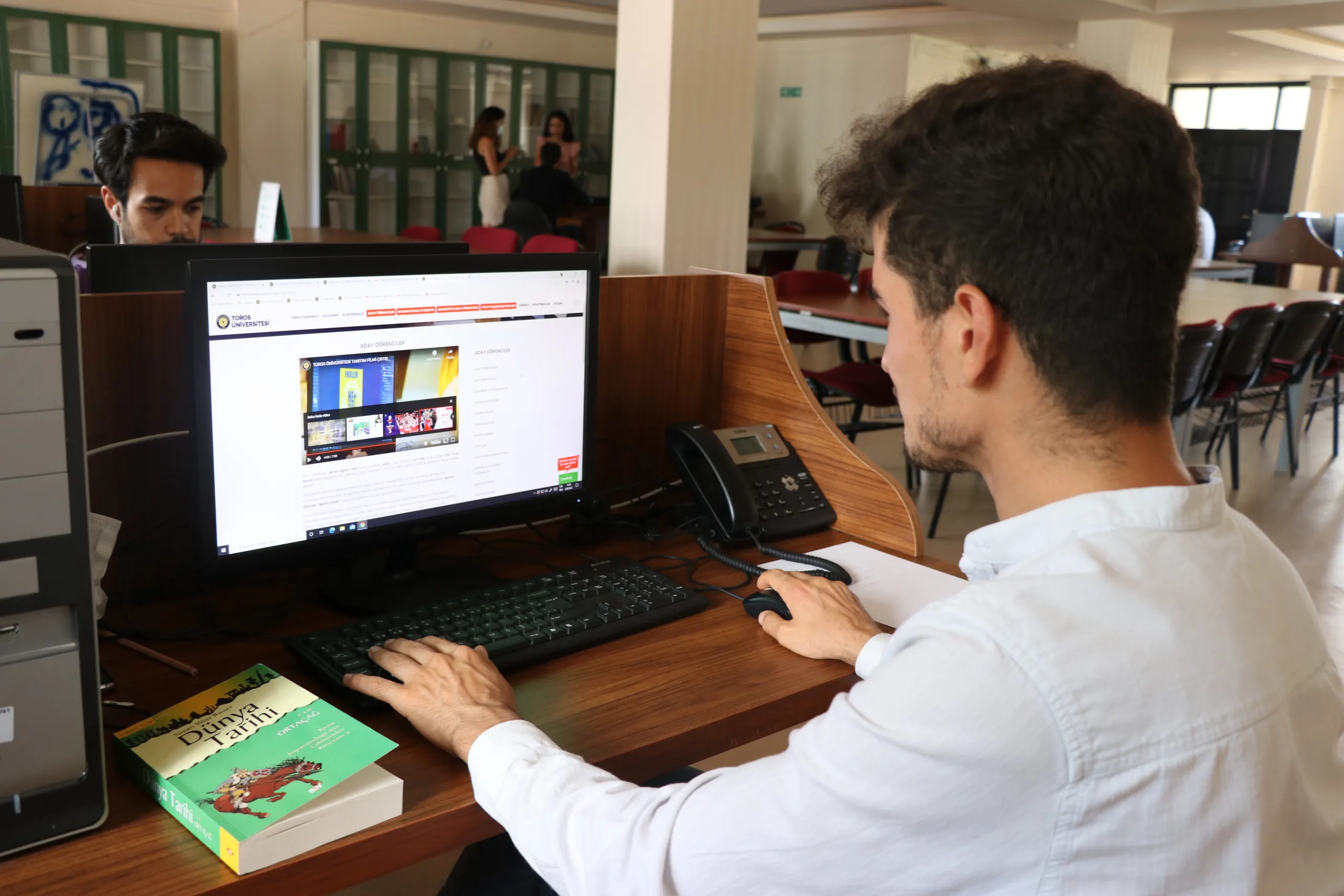 Tercih Döneminde 0324 328 20 02 nolu telefonu arayarak Call Center'a ulaşabilir, bütün sorularınıza cevap bulabilirsiniz.