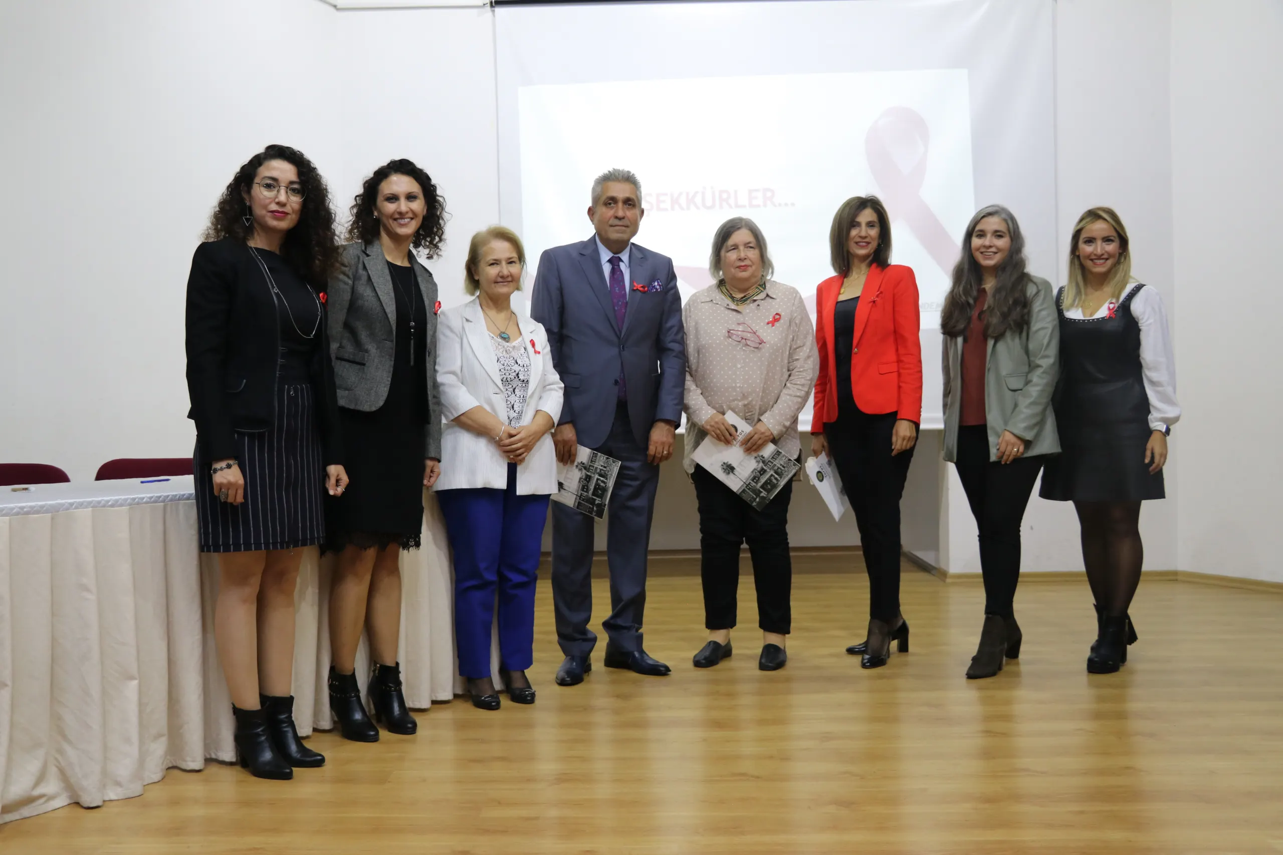 Toros Üniversitesi’nde Hıv/Aids Farkındalık Günü Buluşması