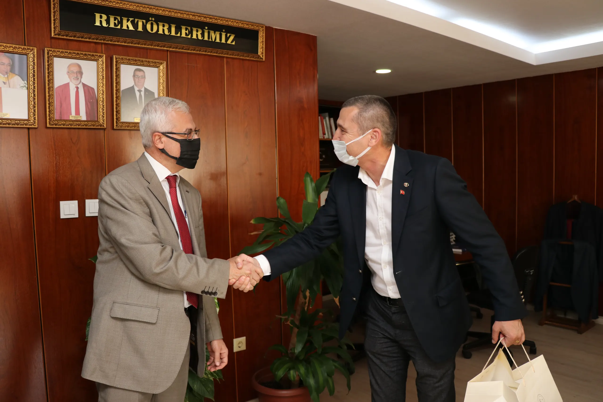 Mbb Kariyer Merkezi'nden Toros Üniversitesi'ne Ziyaret