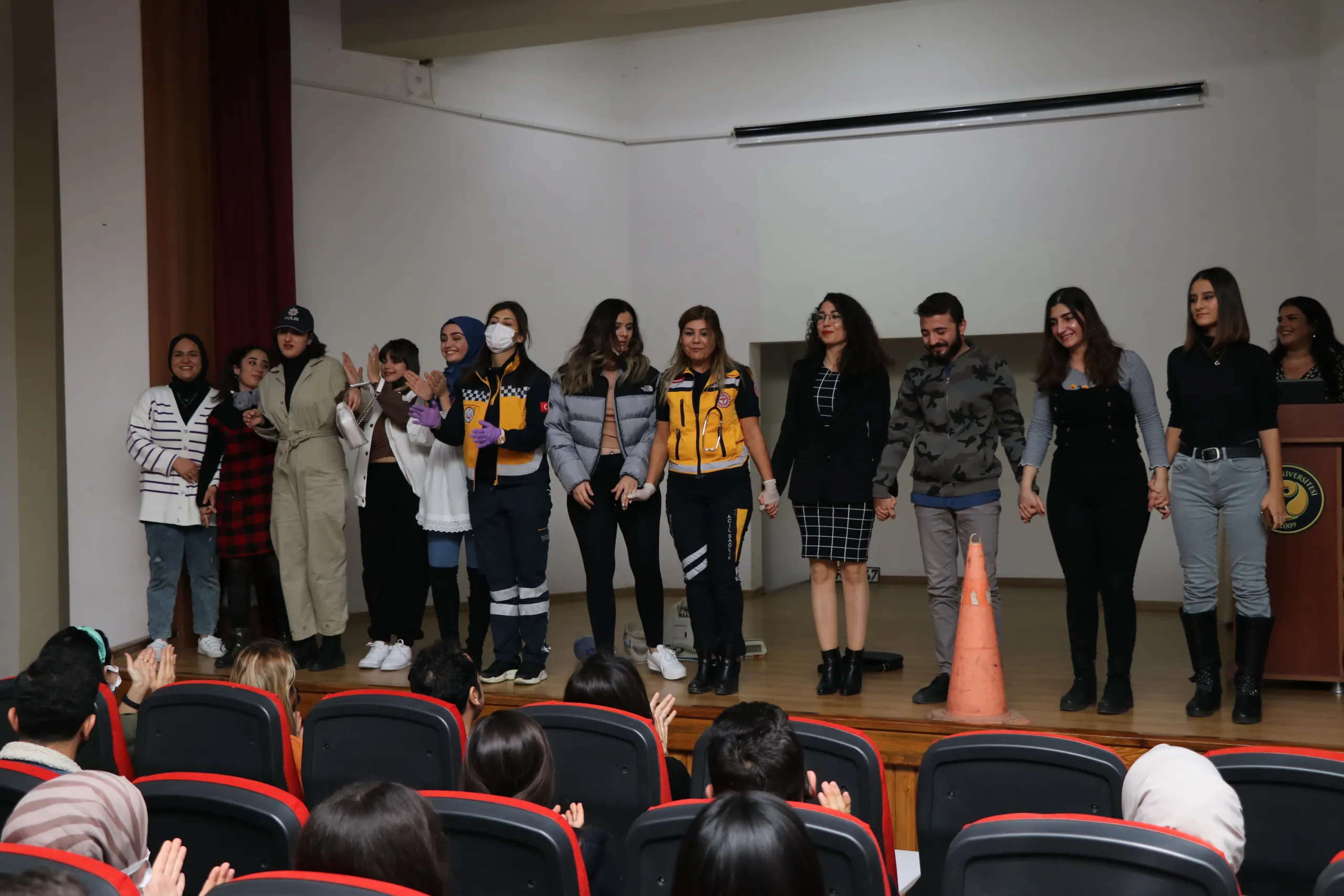 Toros Üniversitesi’nde 22 Aralık Paramedikler Günü Kutlandı