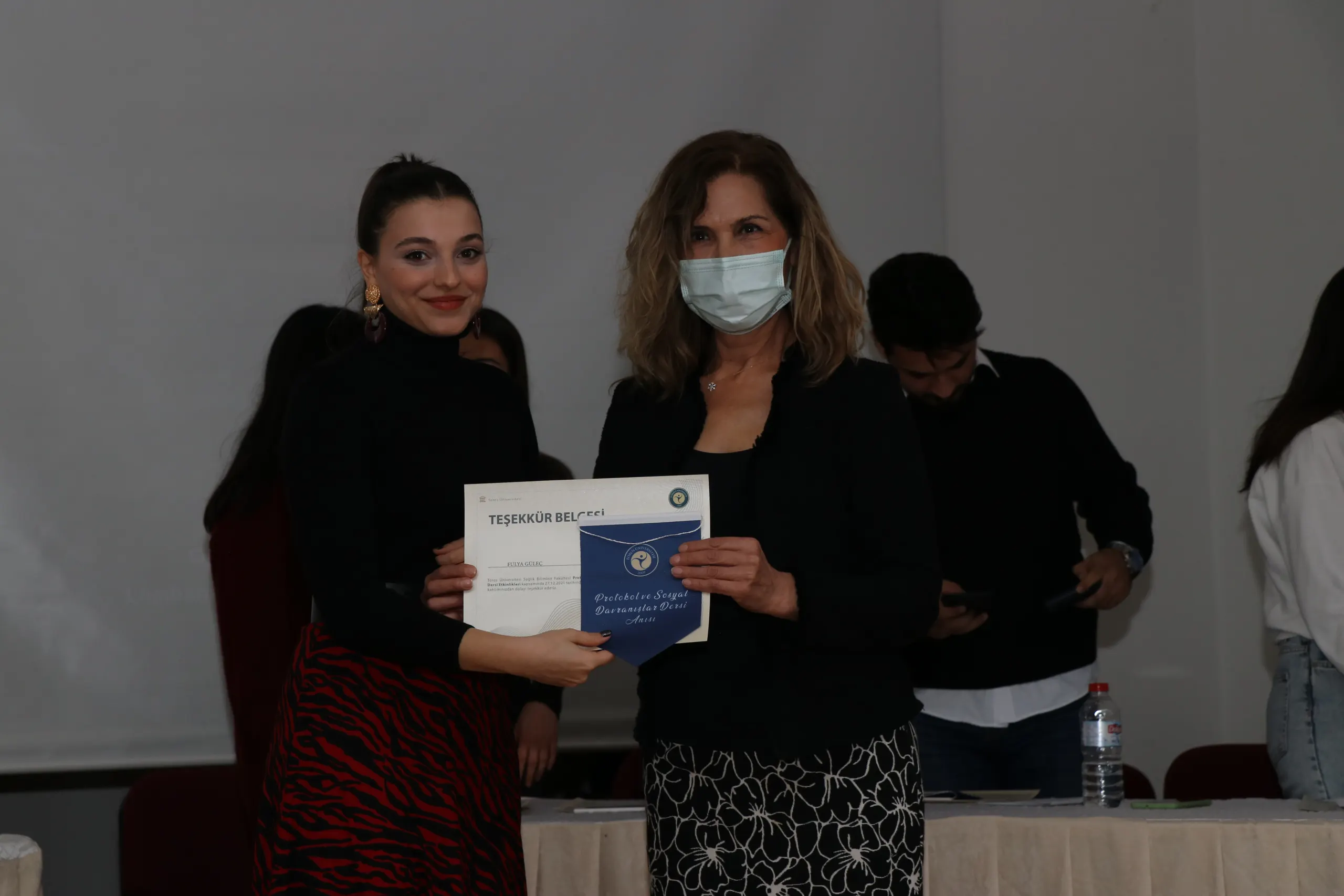 Sağlık Bilimleri Fakültesi Öğrencilerinden Münazara