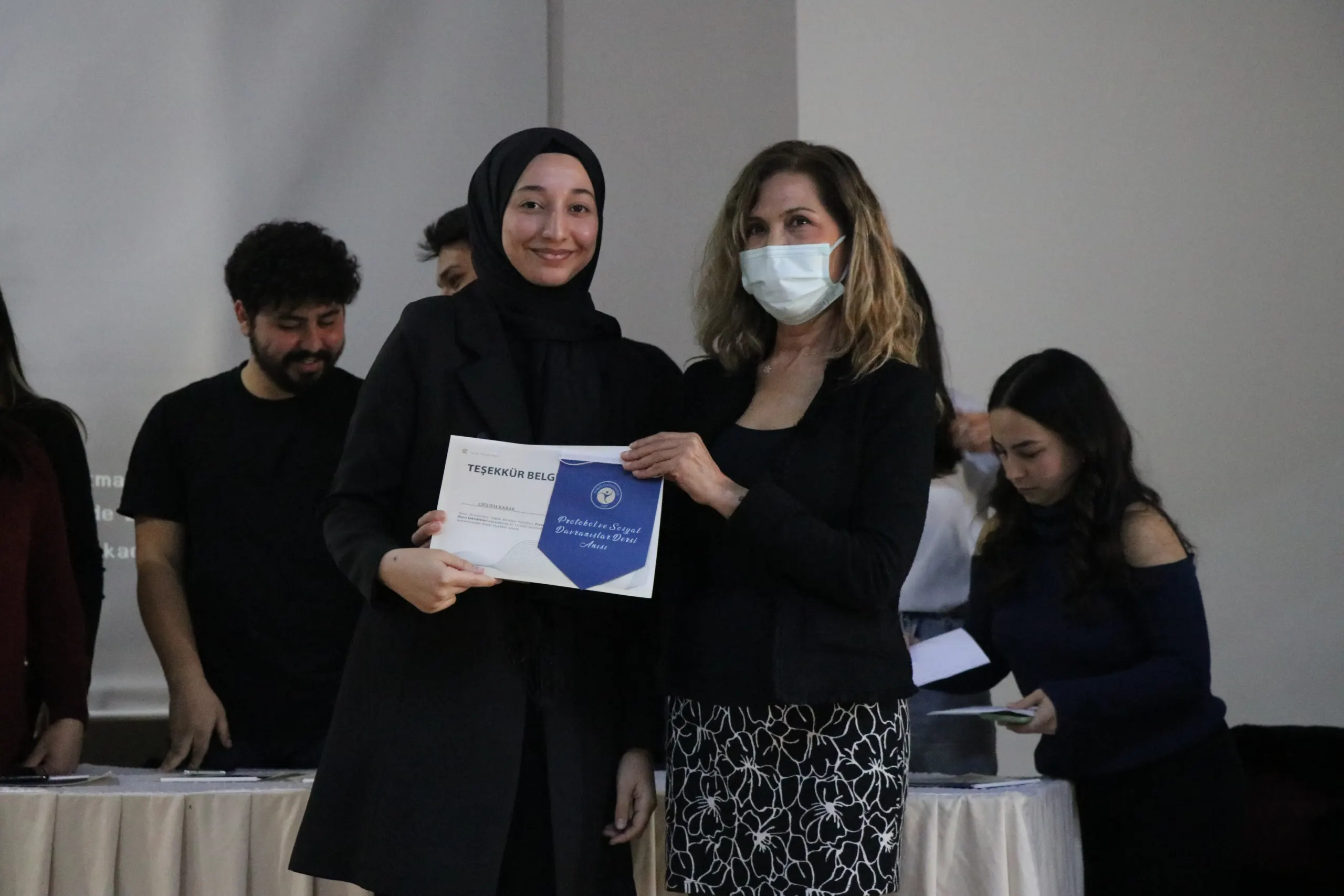Sağlık Bilimleri Fakültesi Öğrencilerinden Münazara
