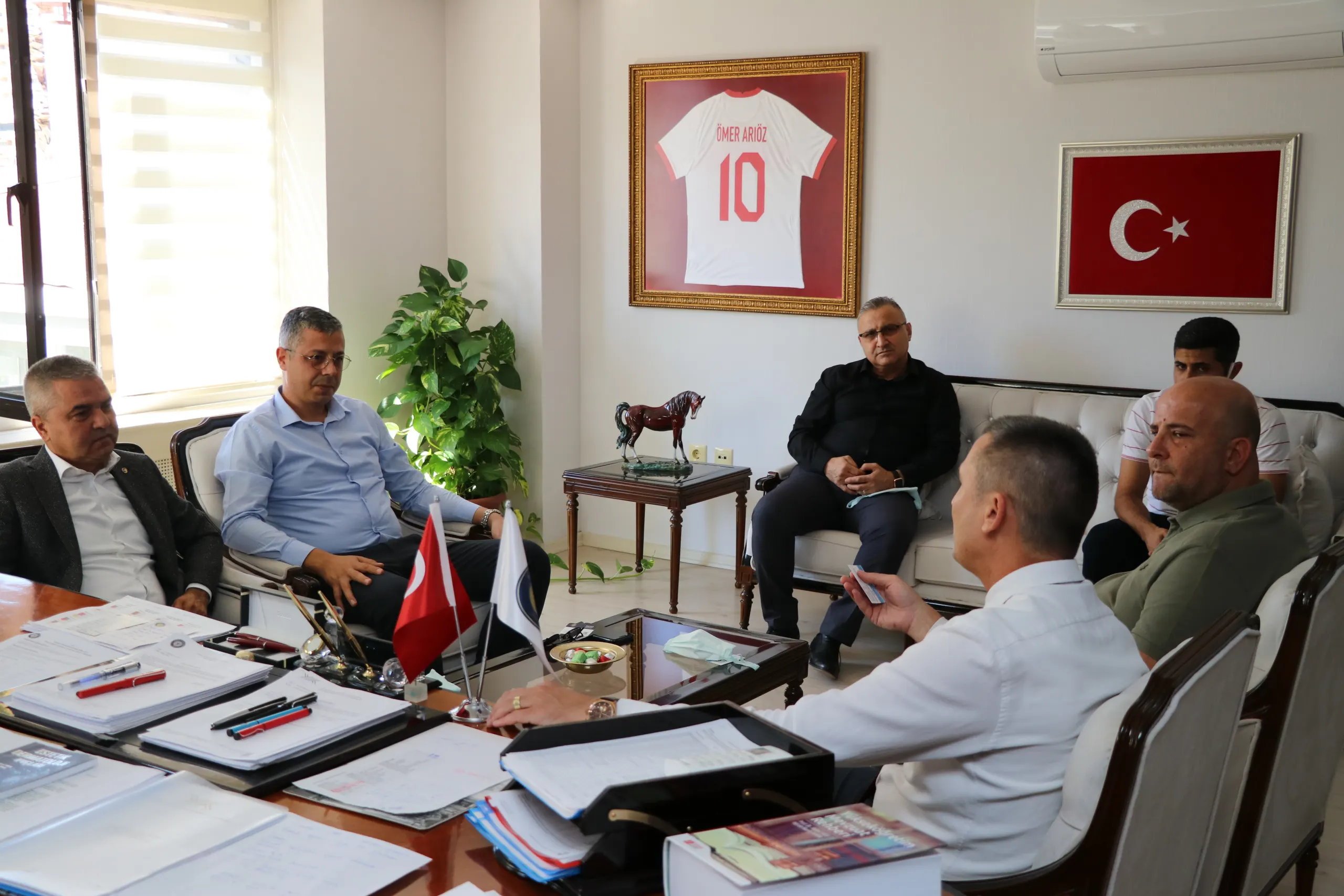 Silifke Ticaret ve Sanayi Odası Başkanı Kaynar’dan Rektör Arıöz’e Ziyaret