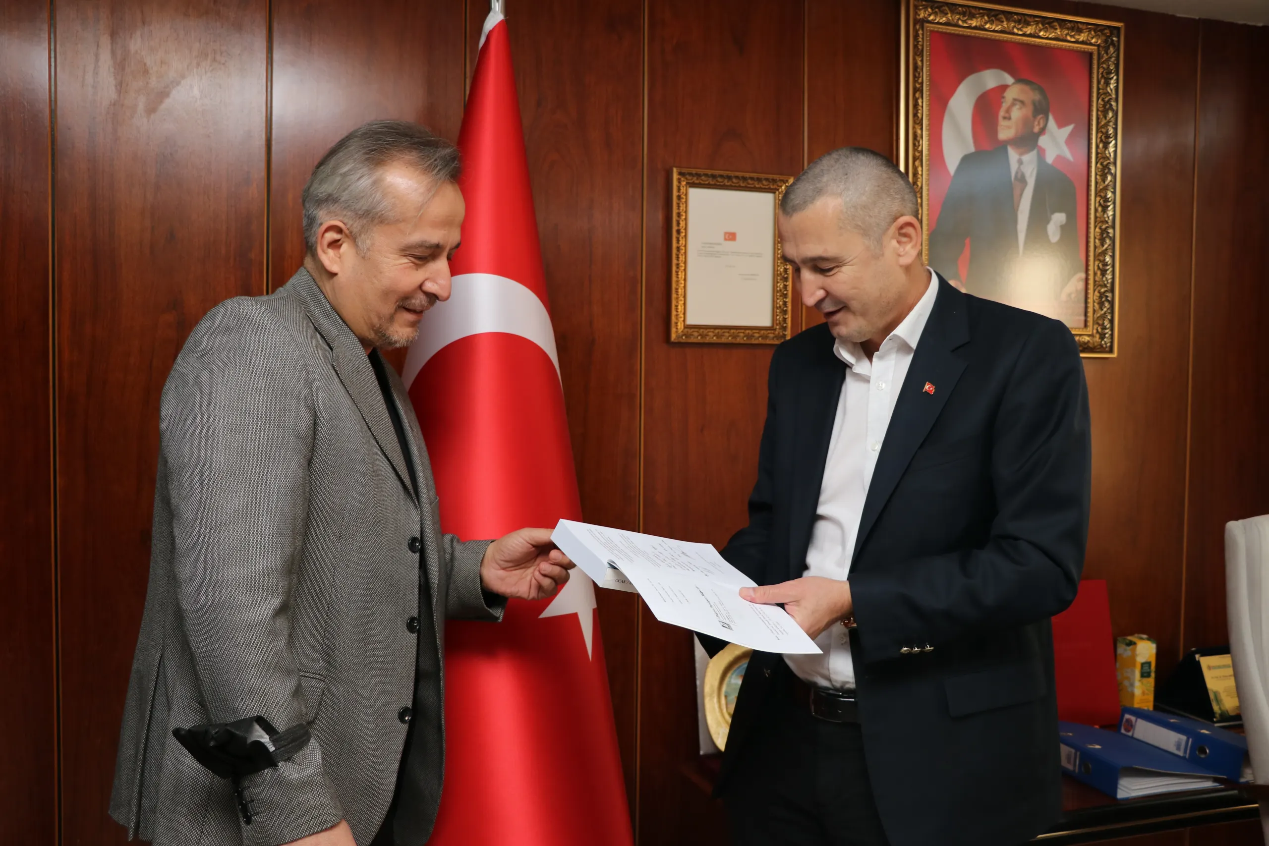 Taşınmaz Ticareti Kitabı Yayımlandı